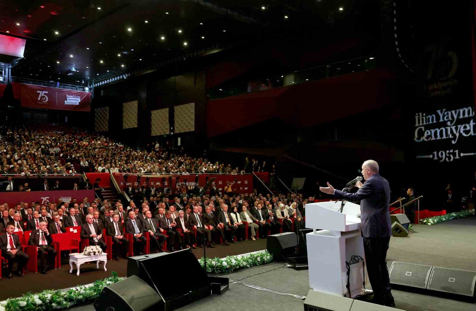 Cumhurbaşkanı Erdoğan: "Tekno-oligarklar ırkçılığı körüklüyor