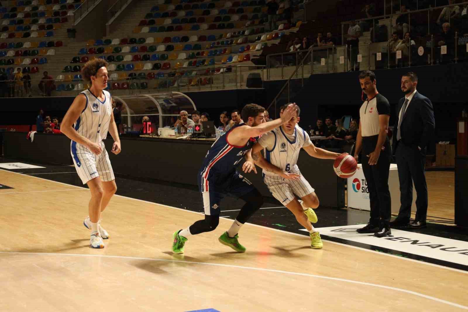 TB2L: Kocaeli BŞB Kağıtspor: 74 - Bayrampaşa Belediye: 75