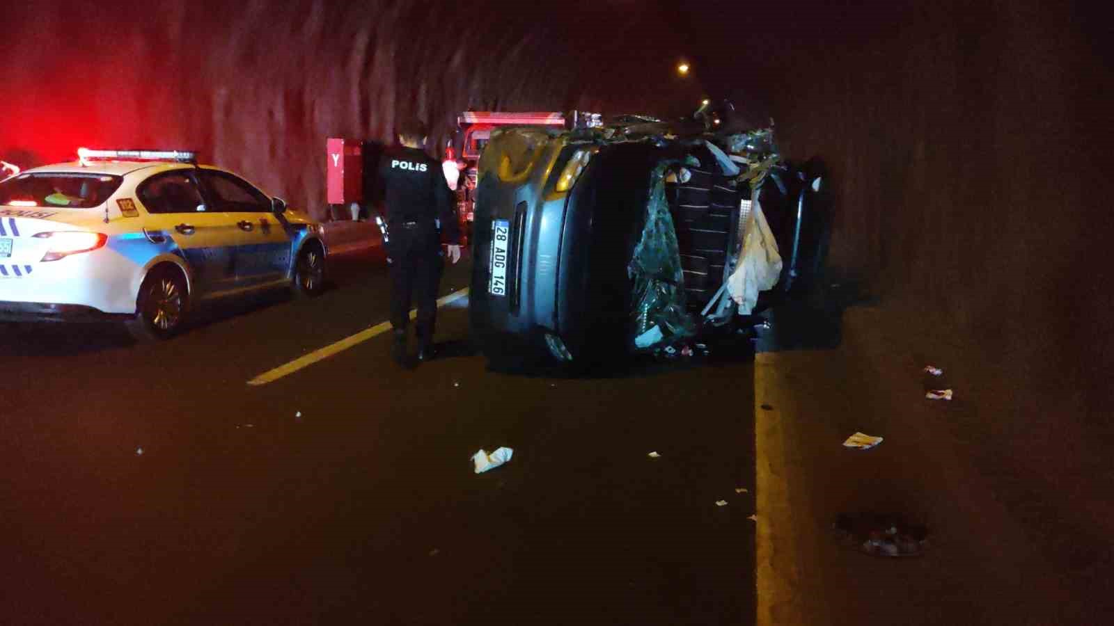 Eynesil tünelinde trafik kazası: 3 yaralı