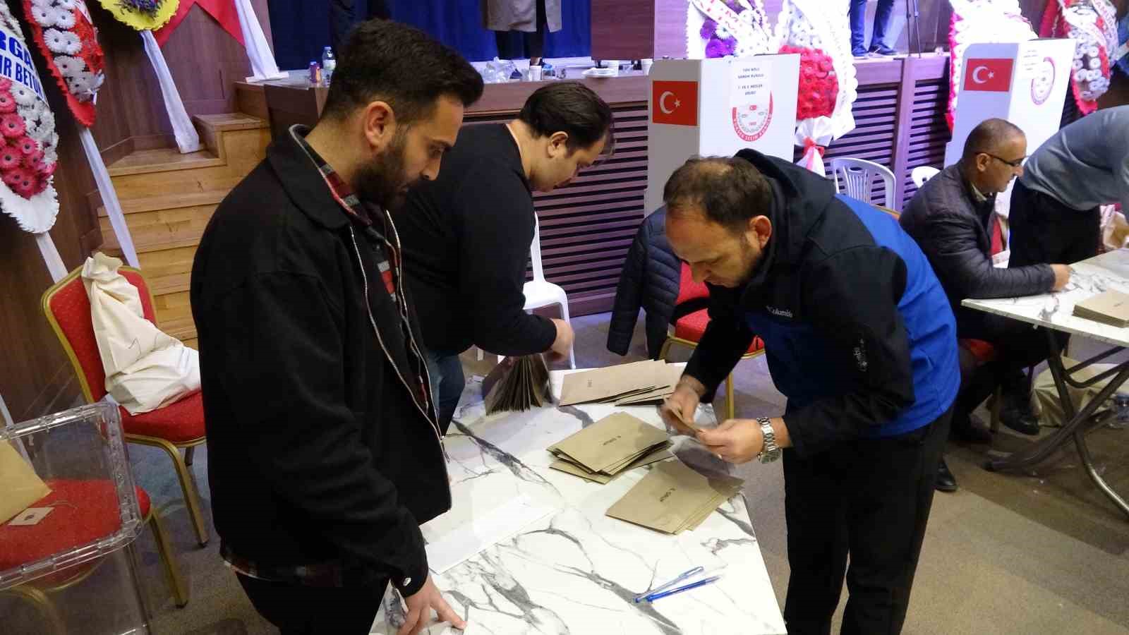 Yozgat Ticaret ve Sanayi Odası Başkanlığına yeniden Taylan Alakoç seçildi