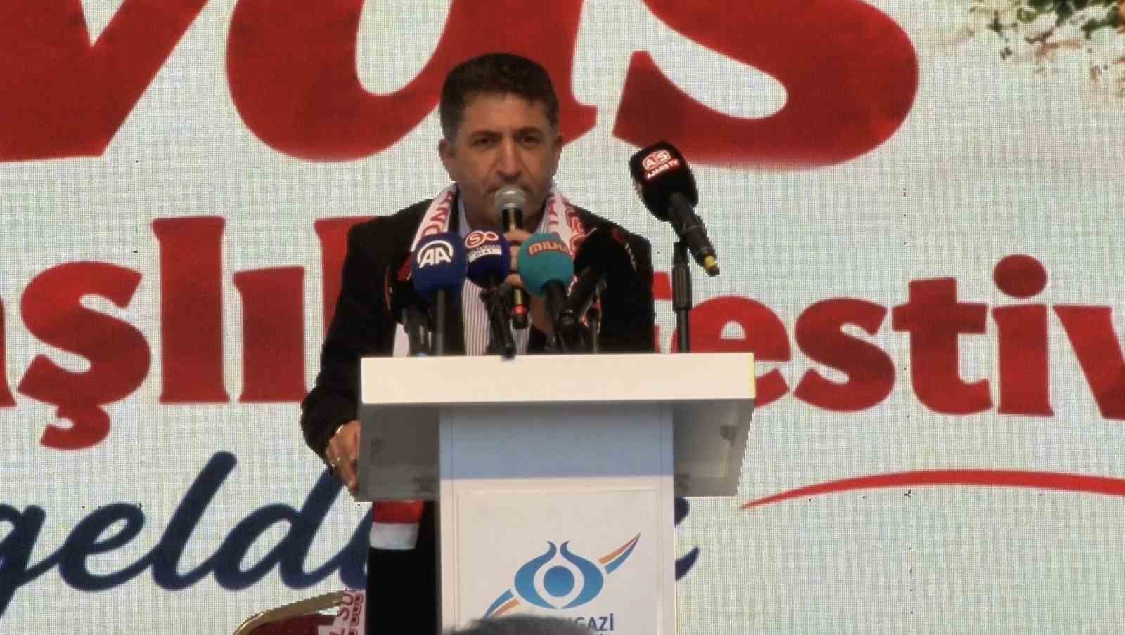 Sultangazi’de 5. ‘Sivas Gardaşlık Günleri’nde’ birlik ve beraberlik mesajları verildi