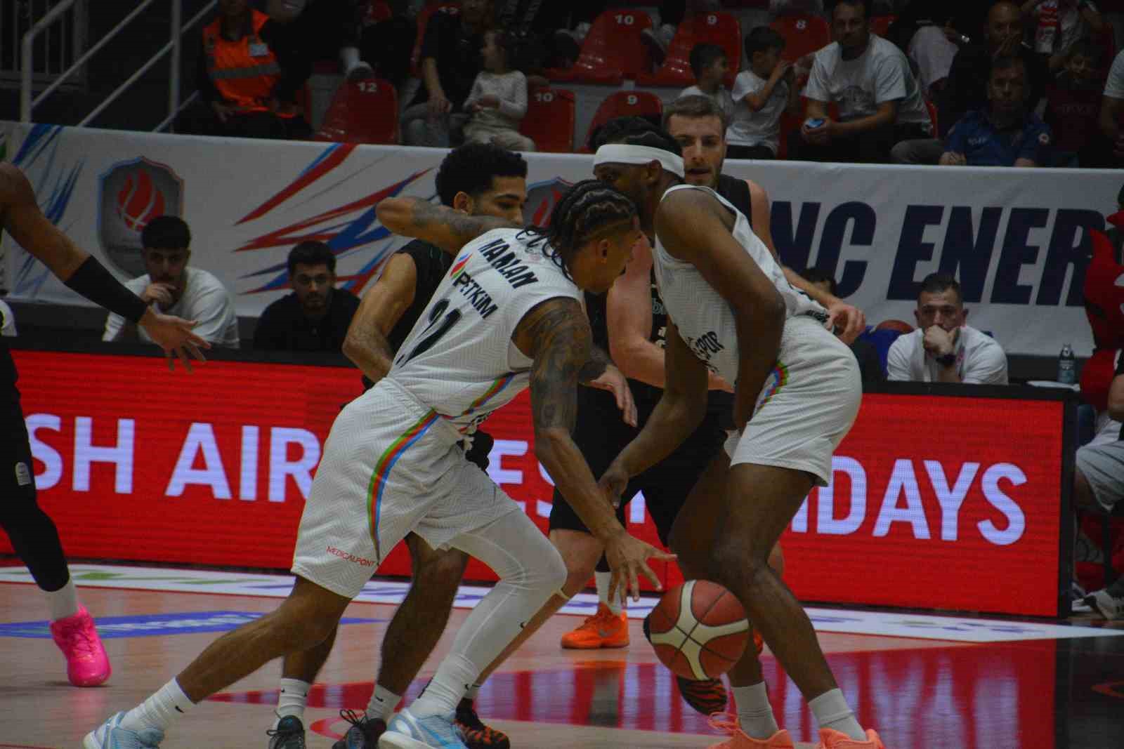Basketbol Süper Ligi: Aliağa Petkimspor: 90 - Körfez Basket: 91