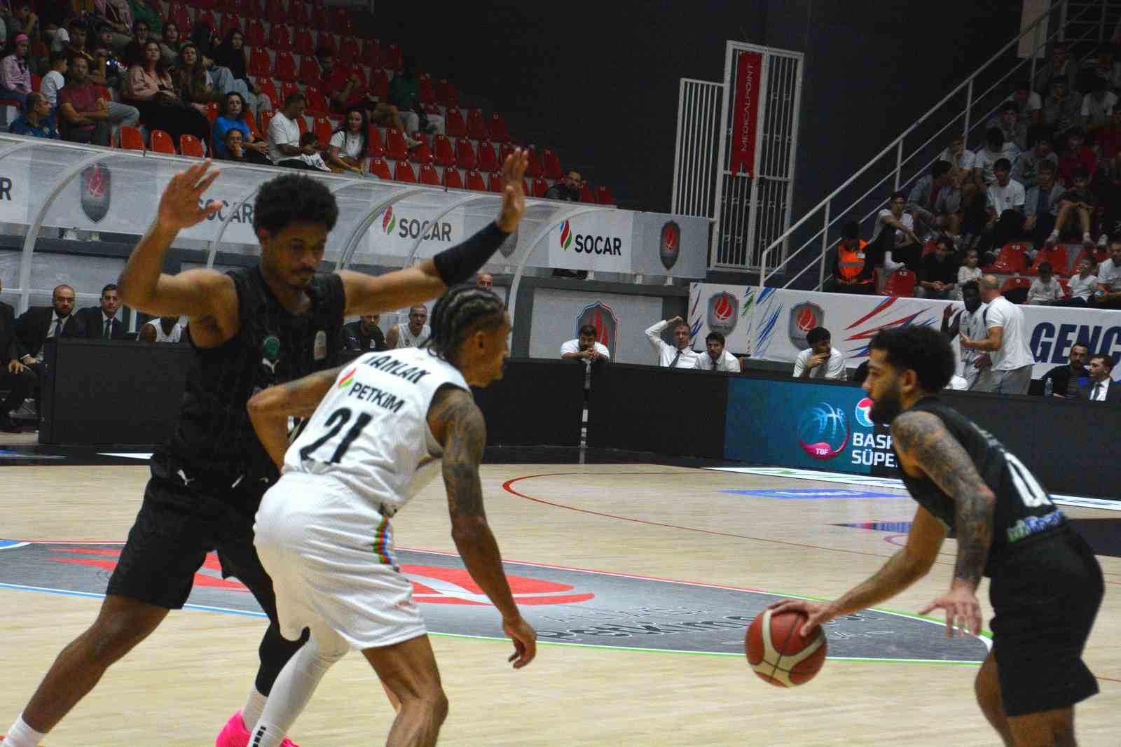 Basketbol Süper Ligi: Aliağa Petkimspor: 90 - Körfez Basket: 91
