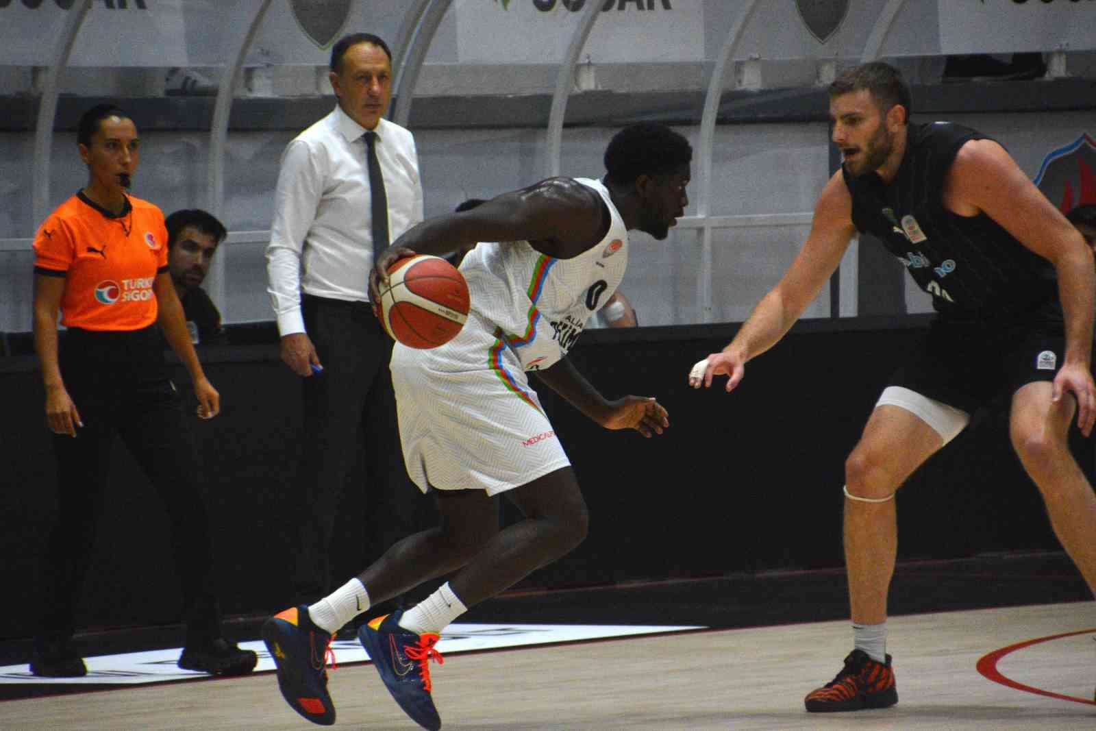 Basketbol Süper Ligi: Aliağa Petkimspor: 90 - Körfez Basket: 91