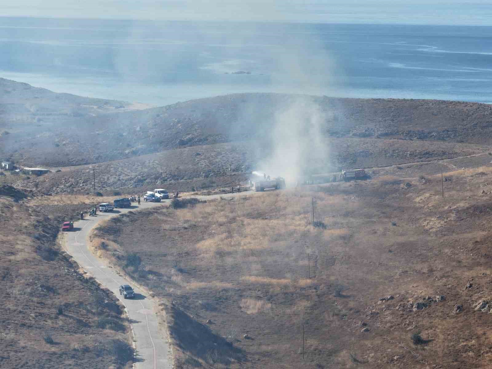 Çanakkale’de otluk alanda yangın