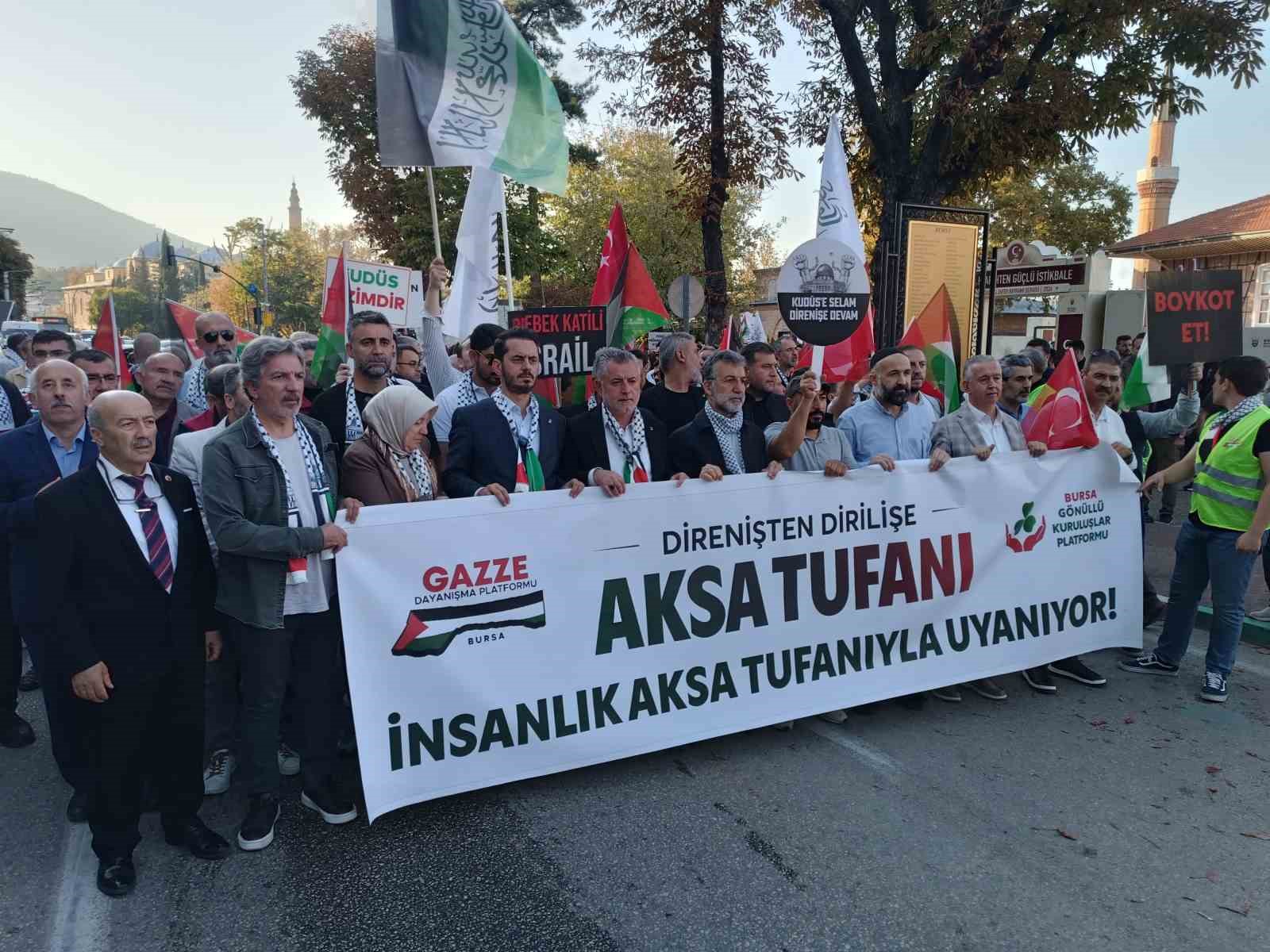 Bursa’da Filistin’e destek yürüyüşü düzenlendi