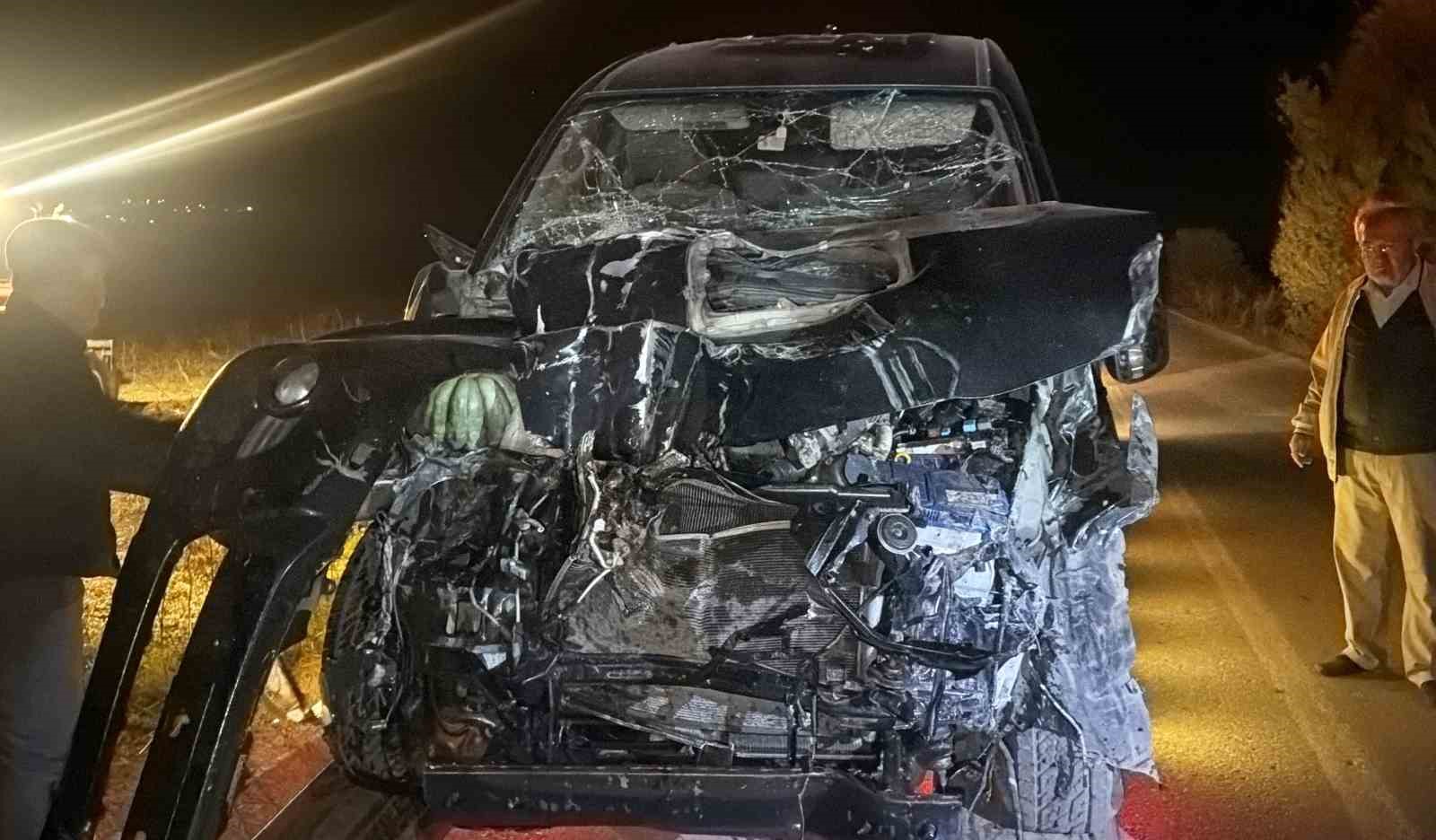 Bolu’da kabak yüklü traktör pikapla çarpıştı: 4 yaralı