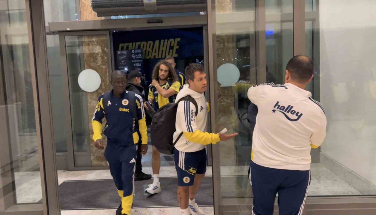 Fenerbahçe kafilesi Rize’den ayrıldı
