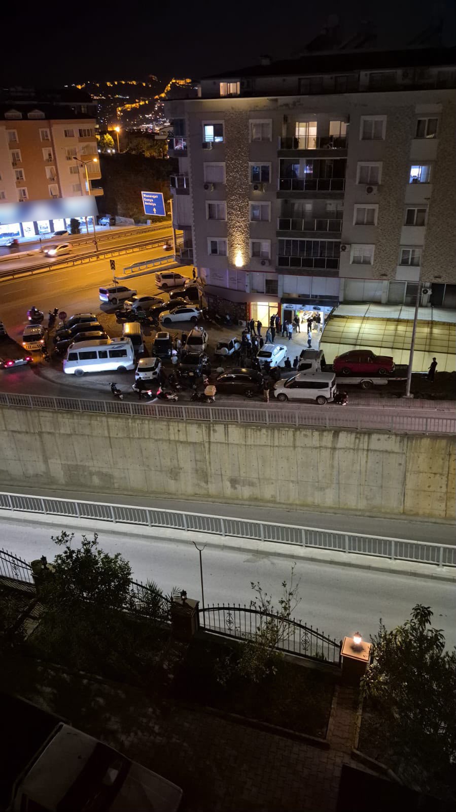 Antalya’da oto yıkamacıda silahlı kavga: 1 ölü, 2 yaralı