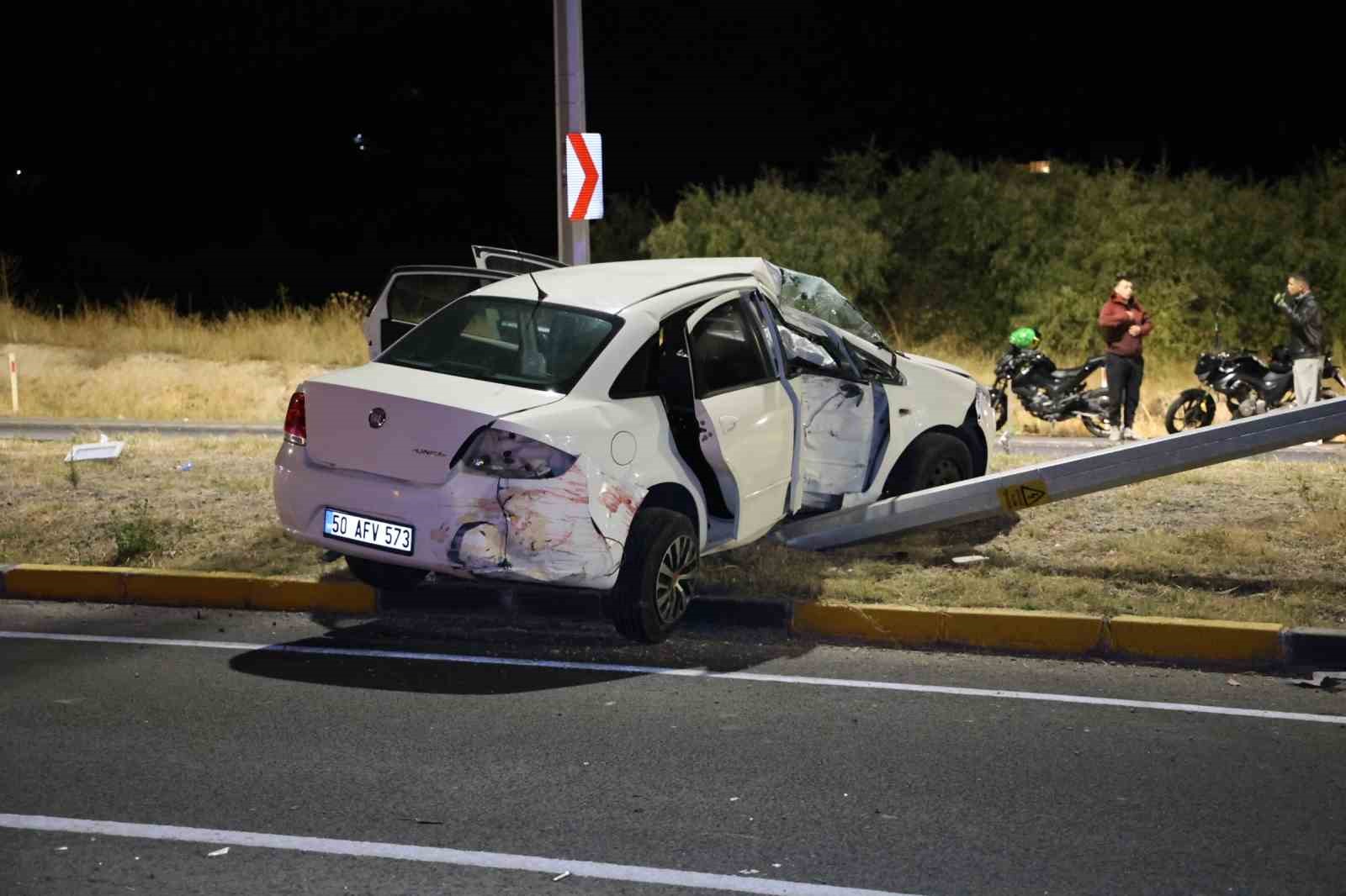 Nevşehir’de tilkiden kaçan otomobil kazaya neden oldu: 1 yaralı