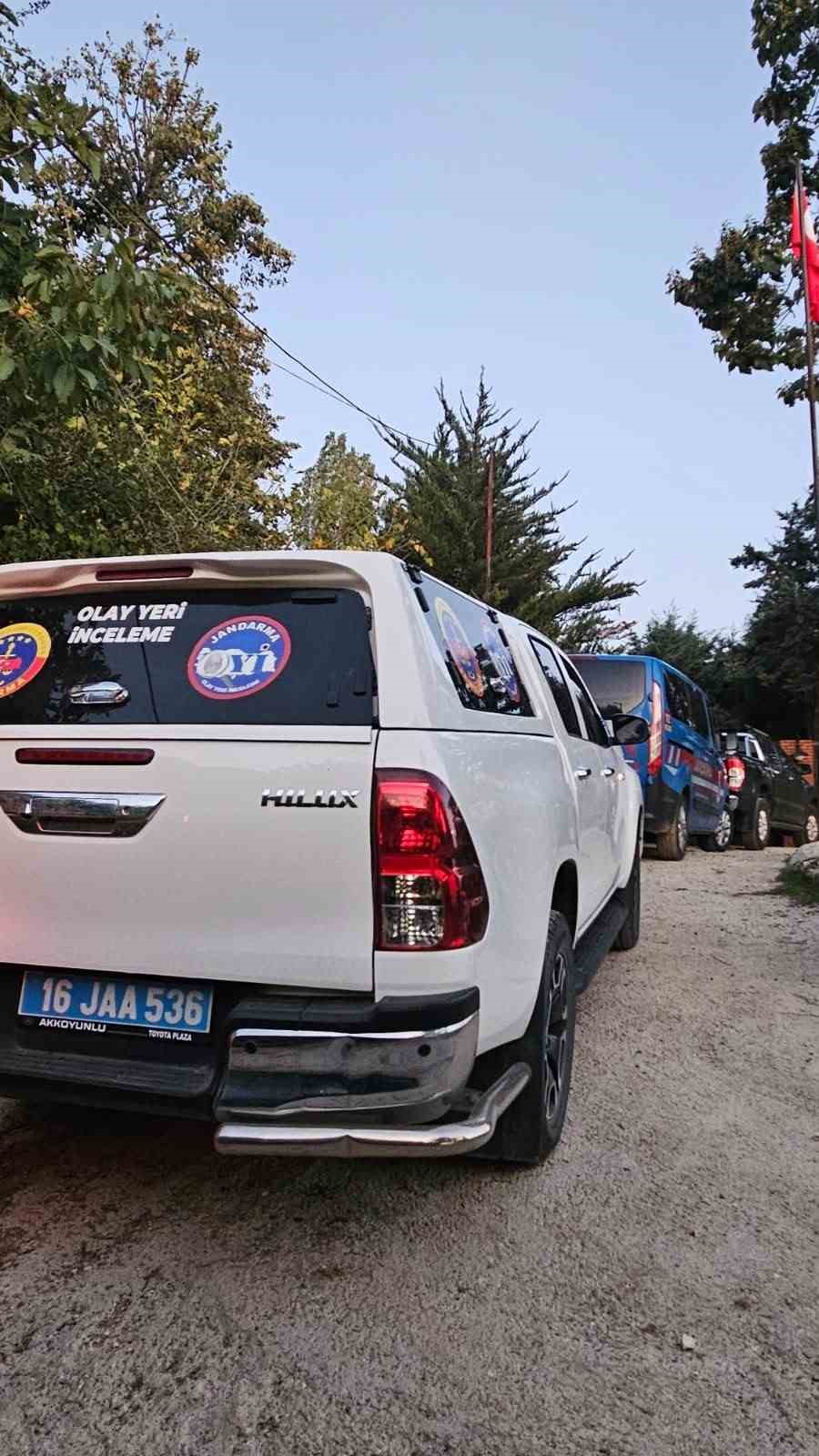 Villada yarım milyonluk paneller çalındı