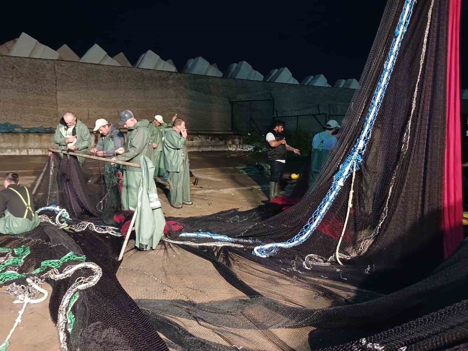 Ağlar bile palamuda dayanamadı