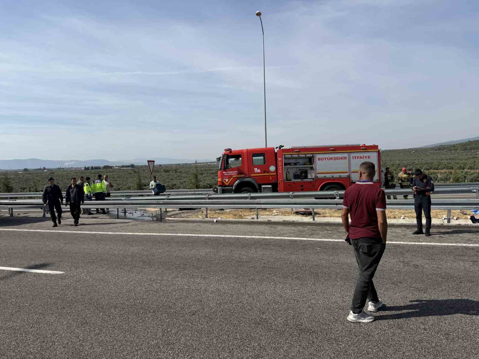 Bakan Çiftçi: "Manisa’nın Akhisar ilçesinde meydana gelen trafik kazasında ilk belirlemelere göre 11 vatandaşımız vefat etmiş, 37 vatandaşımız yaralanmıştır"