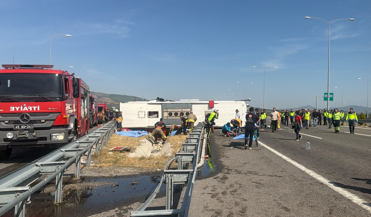 Manisa’da katliam gibi kaza