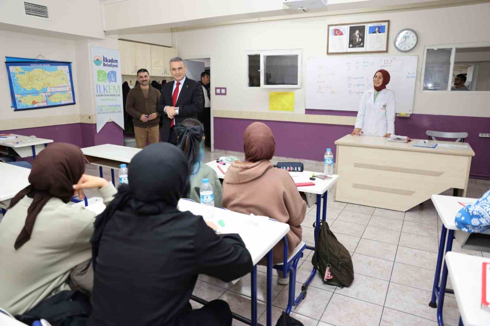 İlkadım’da gençlere her alanda destek