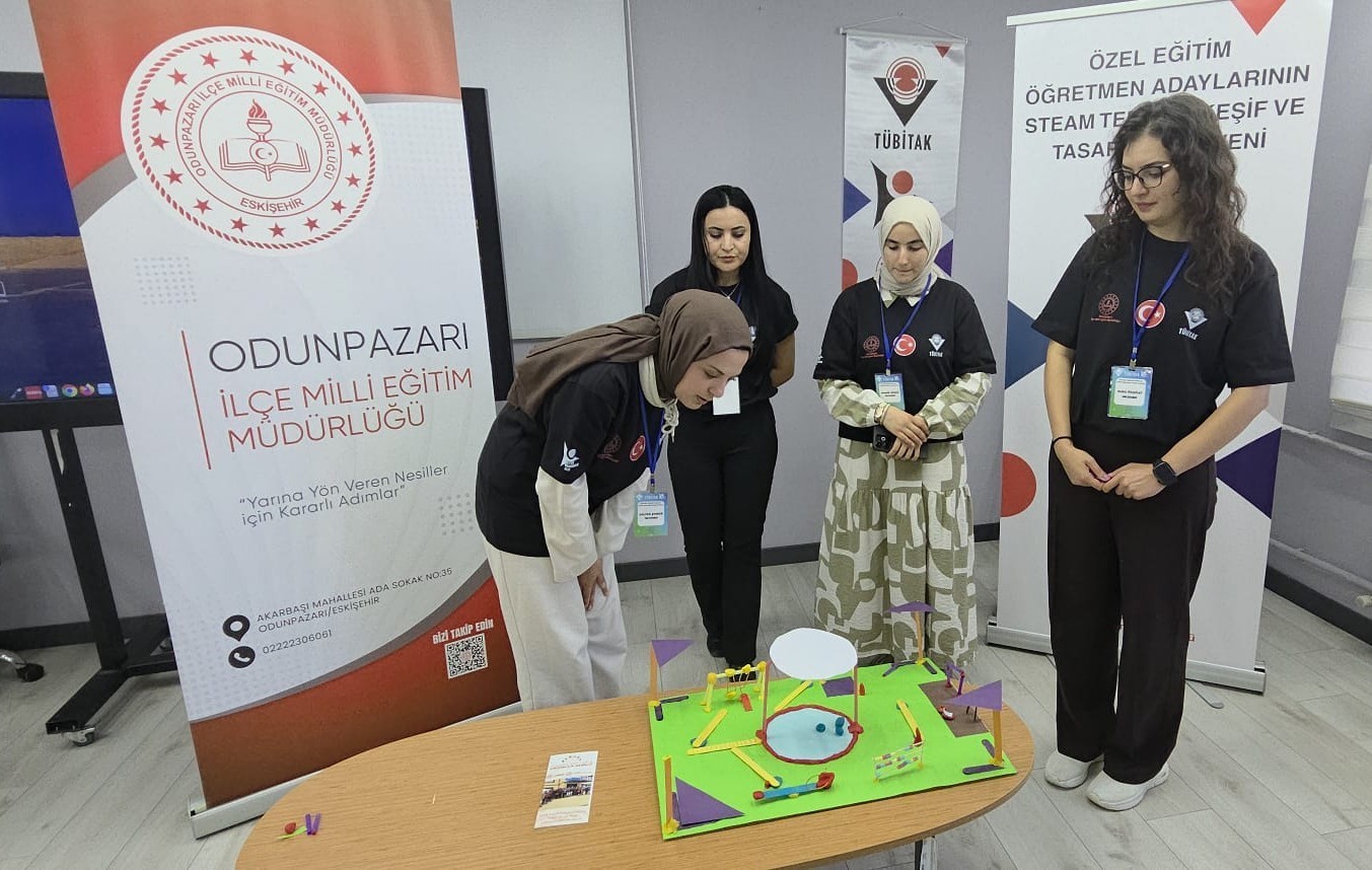 Eskişehir’de özel eğitim öğretmen adaylarından STEAM temelli keşif ve tasarım serüveni
