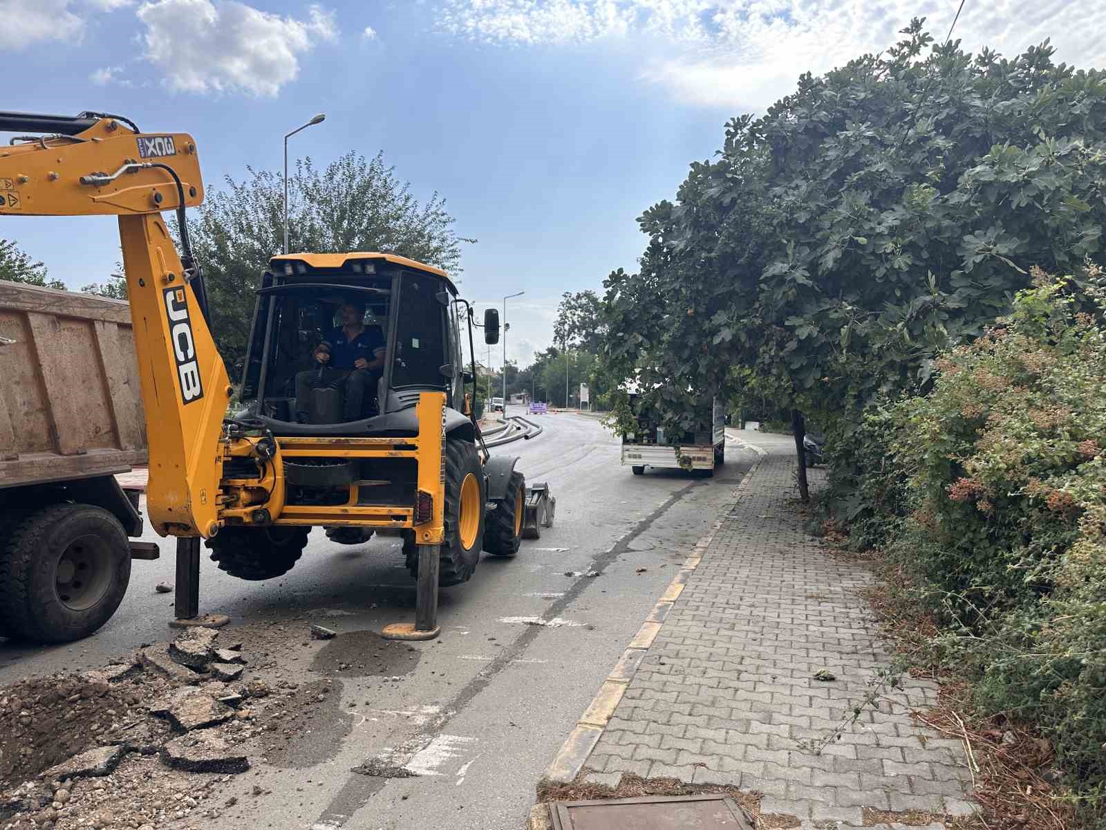 ASAT’tan Kemer Aslanbucak’a yeni içme suyu hattı