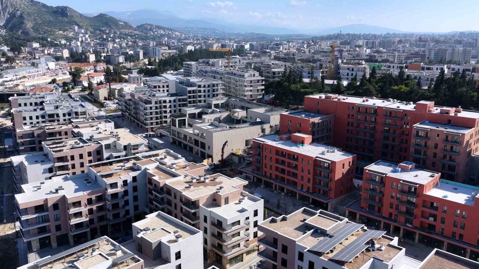 Bakan Kurum, yeni evine taşınan Hataylı depremzede Artun’un görüntülerini paylaştı