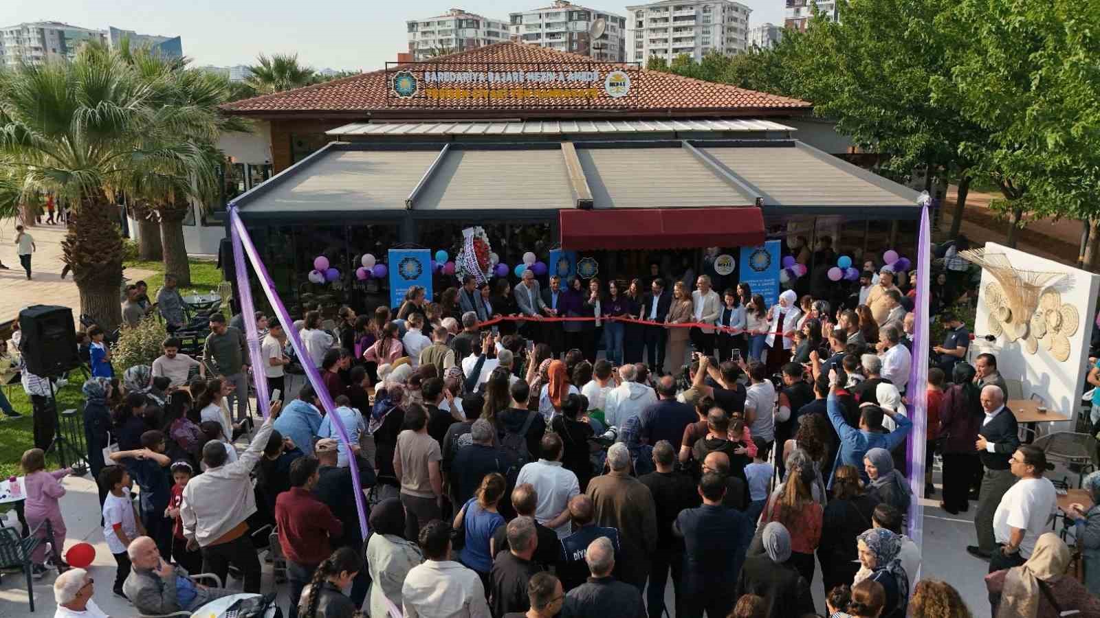 Diyarbakır’da kadınların işleteceği Hamravat Sosyal Tesisi açıldı