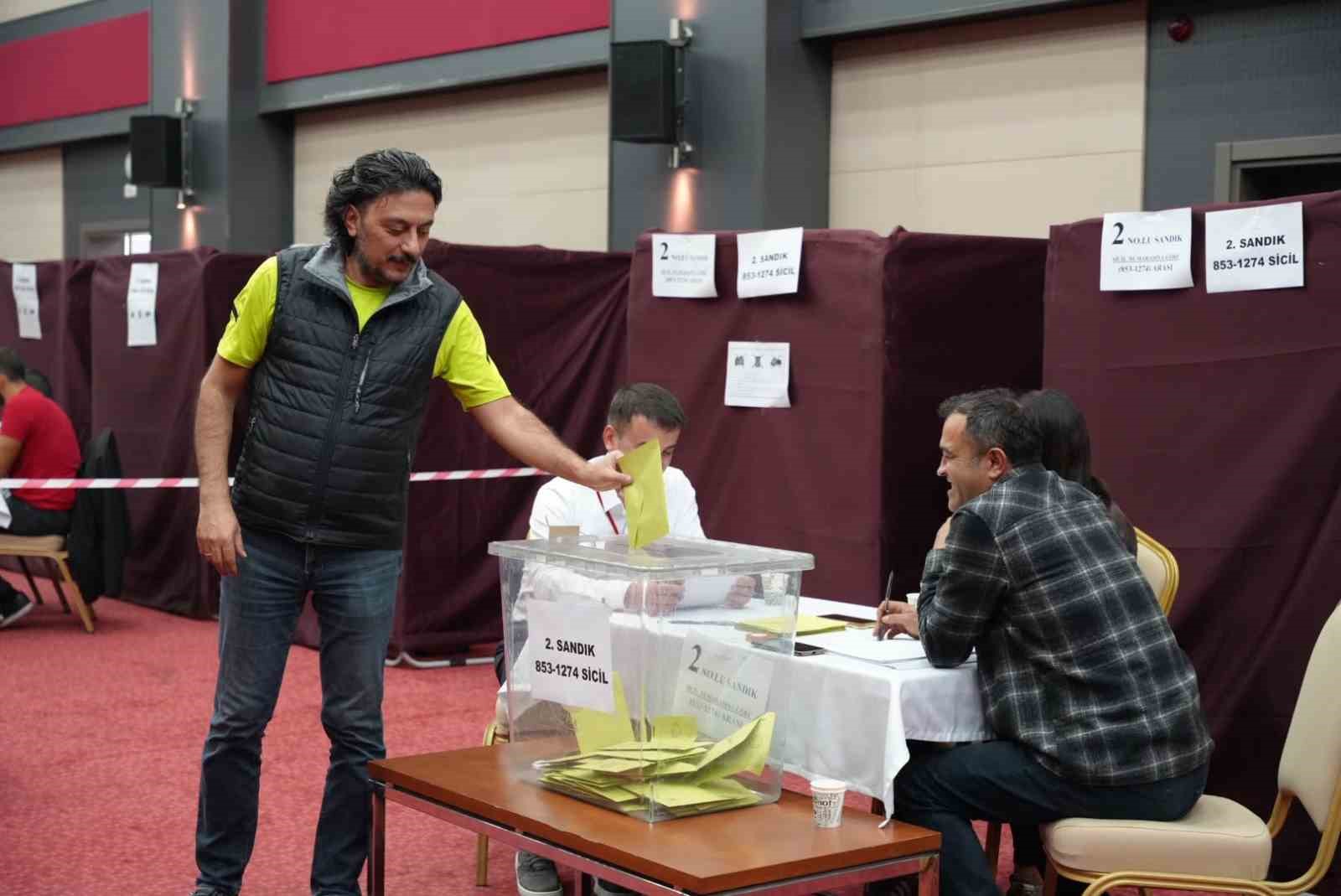 Denizli Barosuna ilk kadın başkan