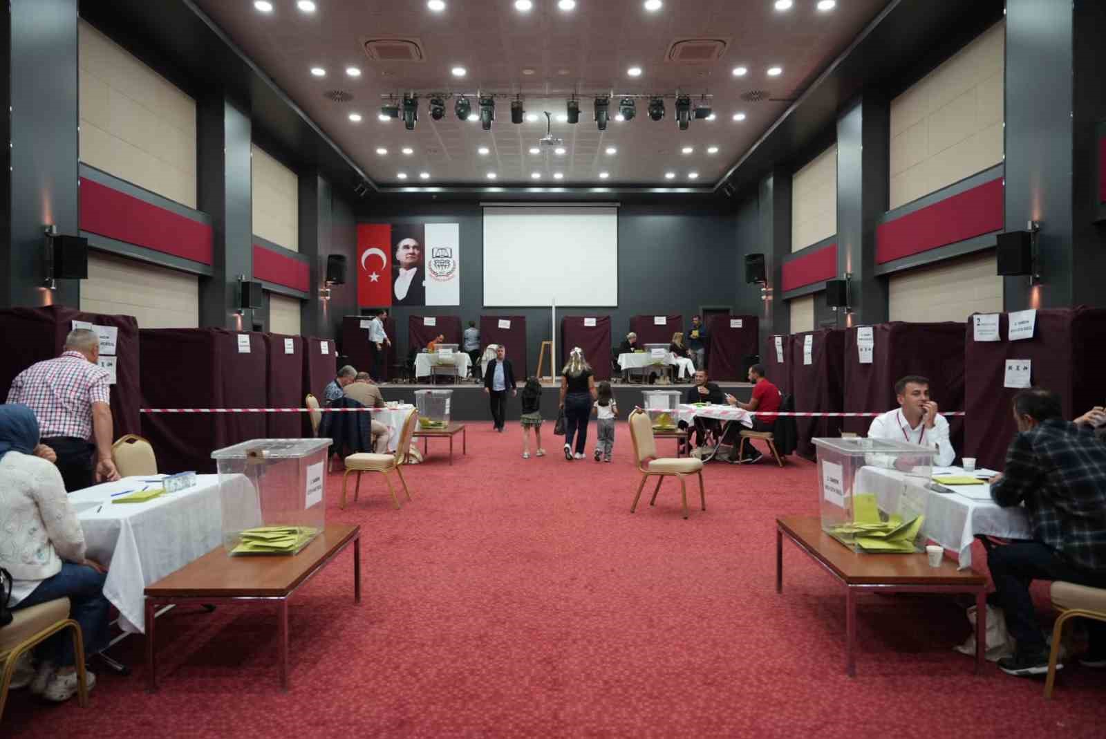 Denizli Barosuna ilk kadın başkan