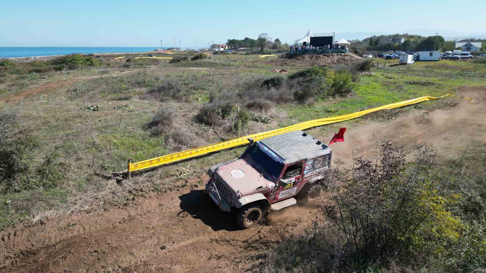 Deniz kenarında off-road heyecanı sona erdi