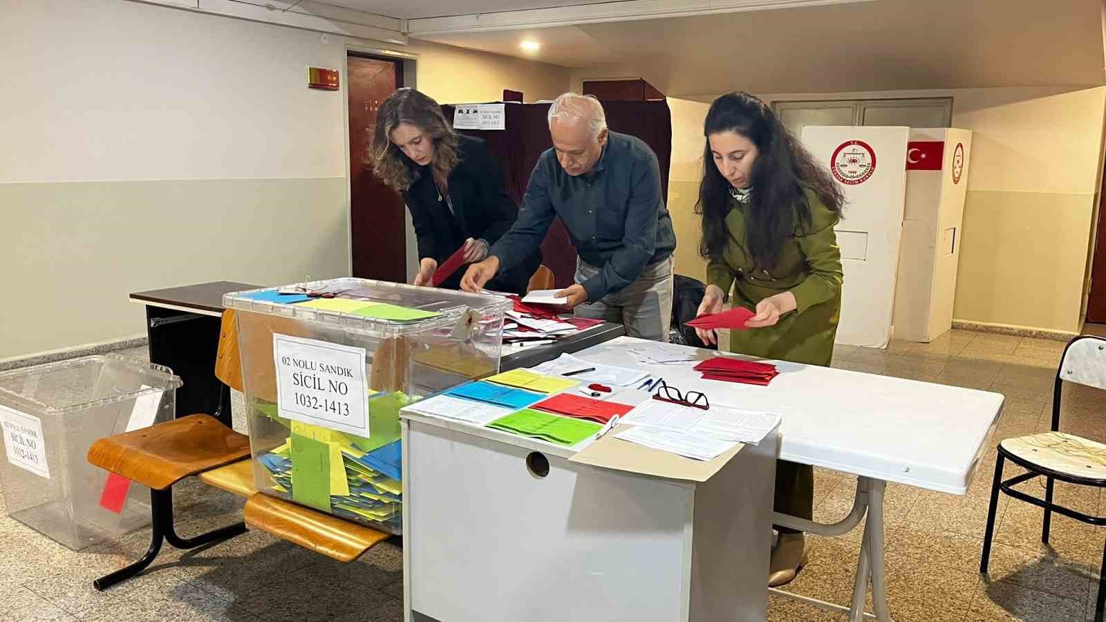 Kocaeli Barosu başkanlığına Serdar Solak seçildi
