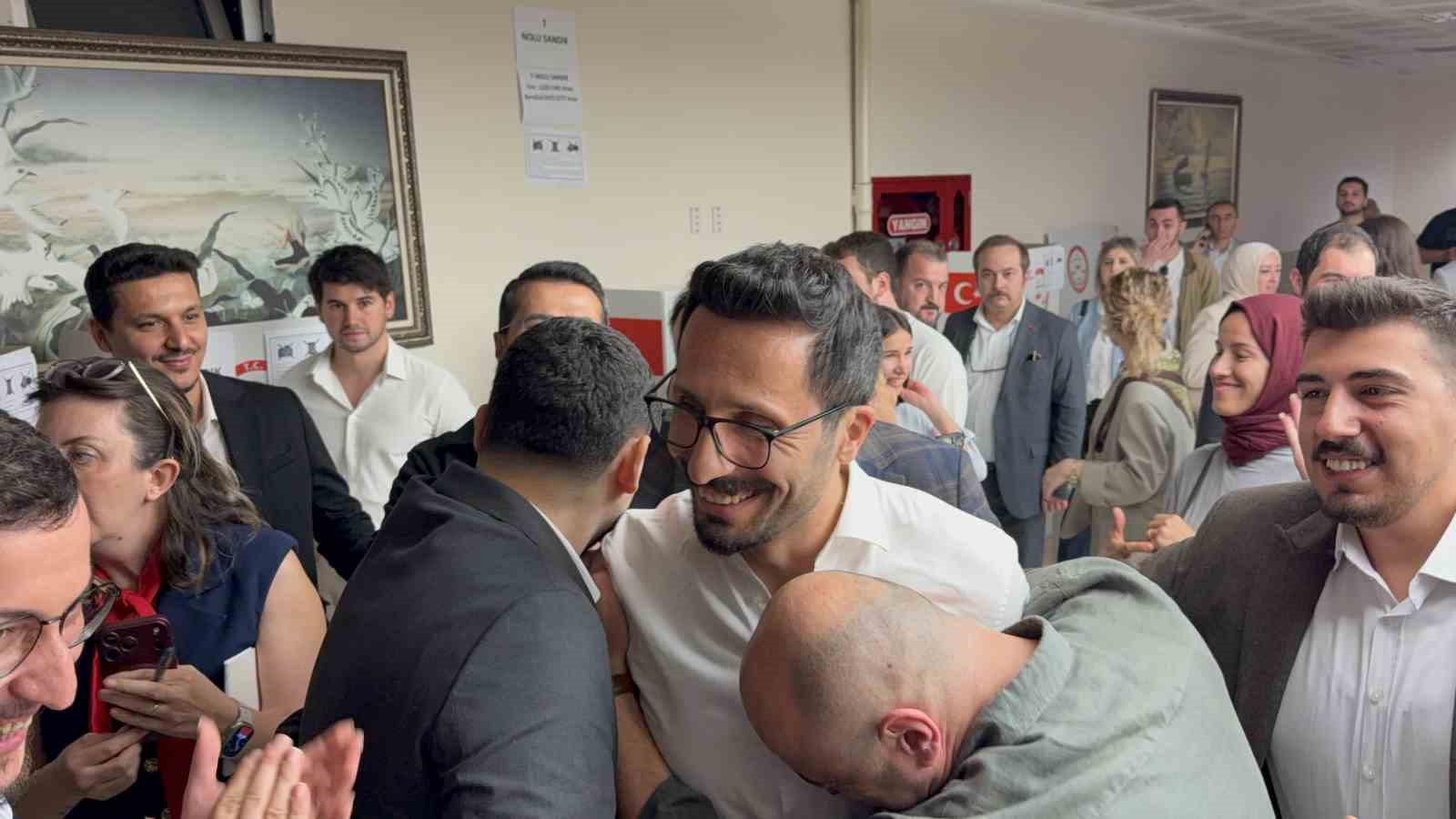 Samsun Barosu seçiminde nefes kesen yarış: Başkanlığı Suat Güveli kazandı