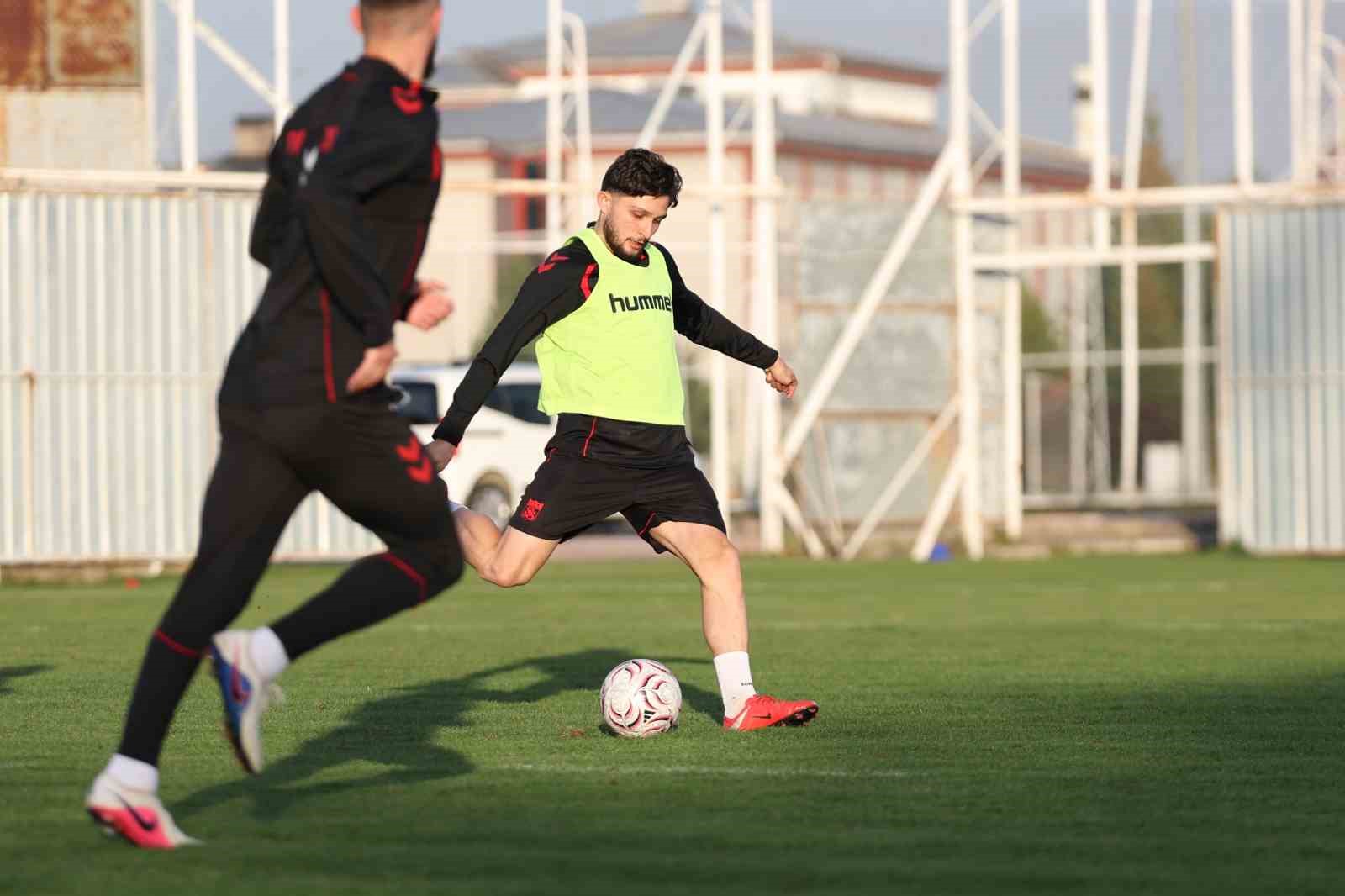 Sivasspor, Bandırmaspor maçı hazırlıklarını sürdürdü