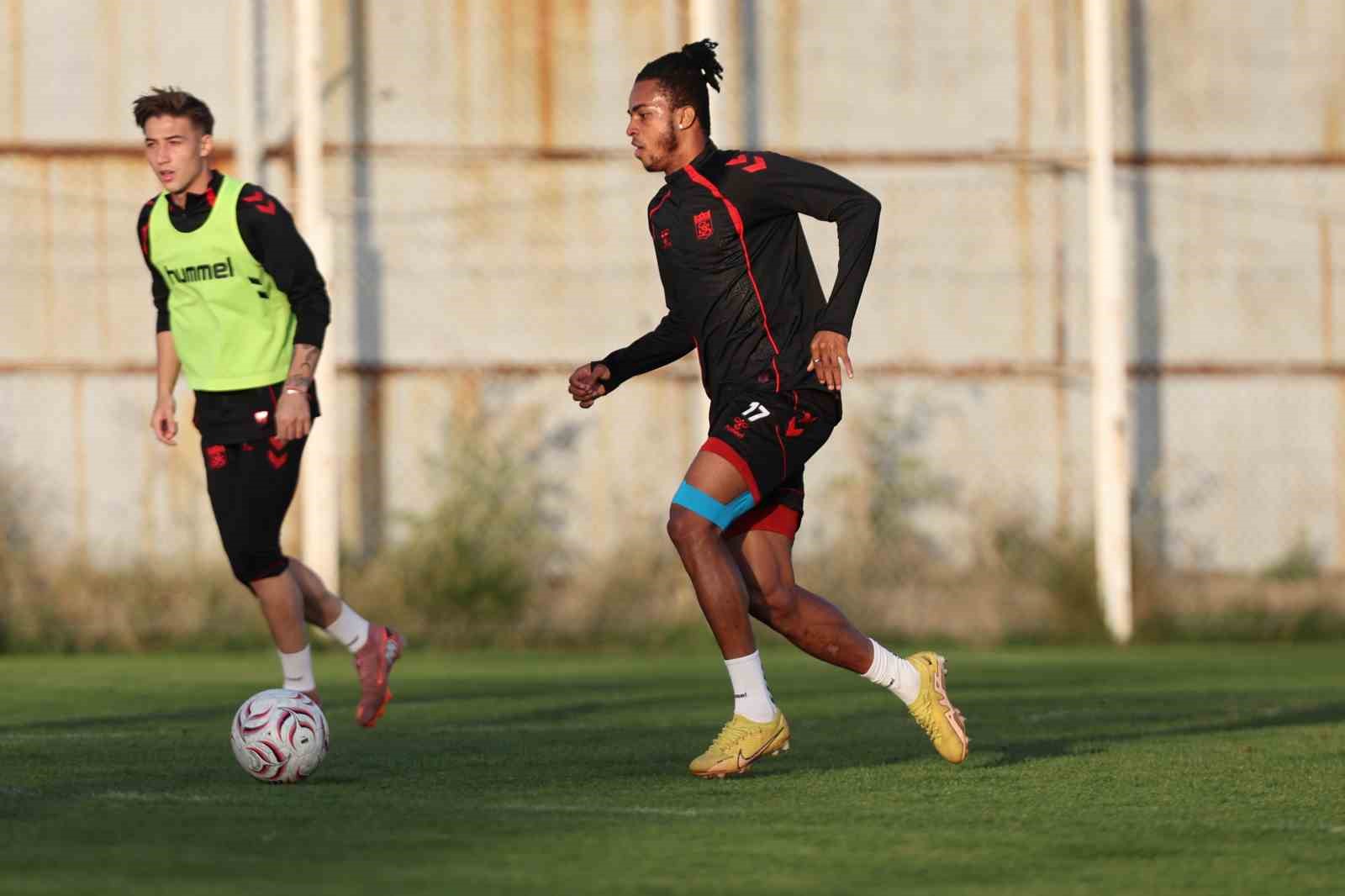 Sivasspor, Bandırmaspor maçı hazırlıklarını sürdürdü