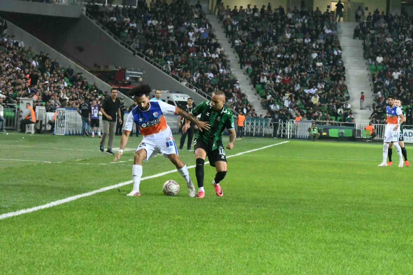 TFF 2. Lig: Sakaryaspor: 2 - İskenderunspor: 2