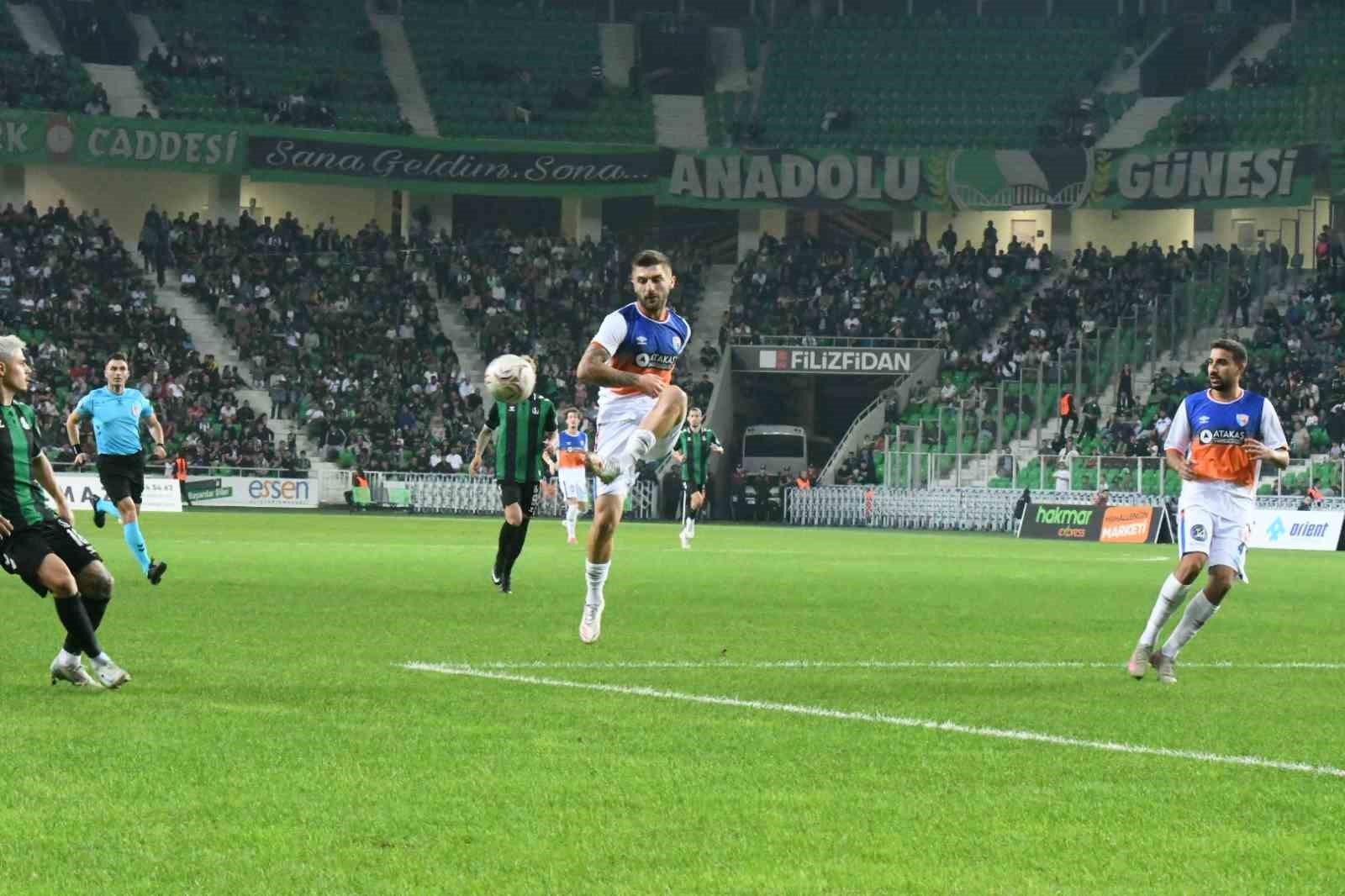TFF 2. Lig: Sakaryaspor: 2 - İskenderunspor: 2