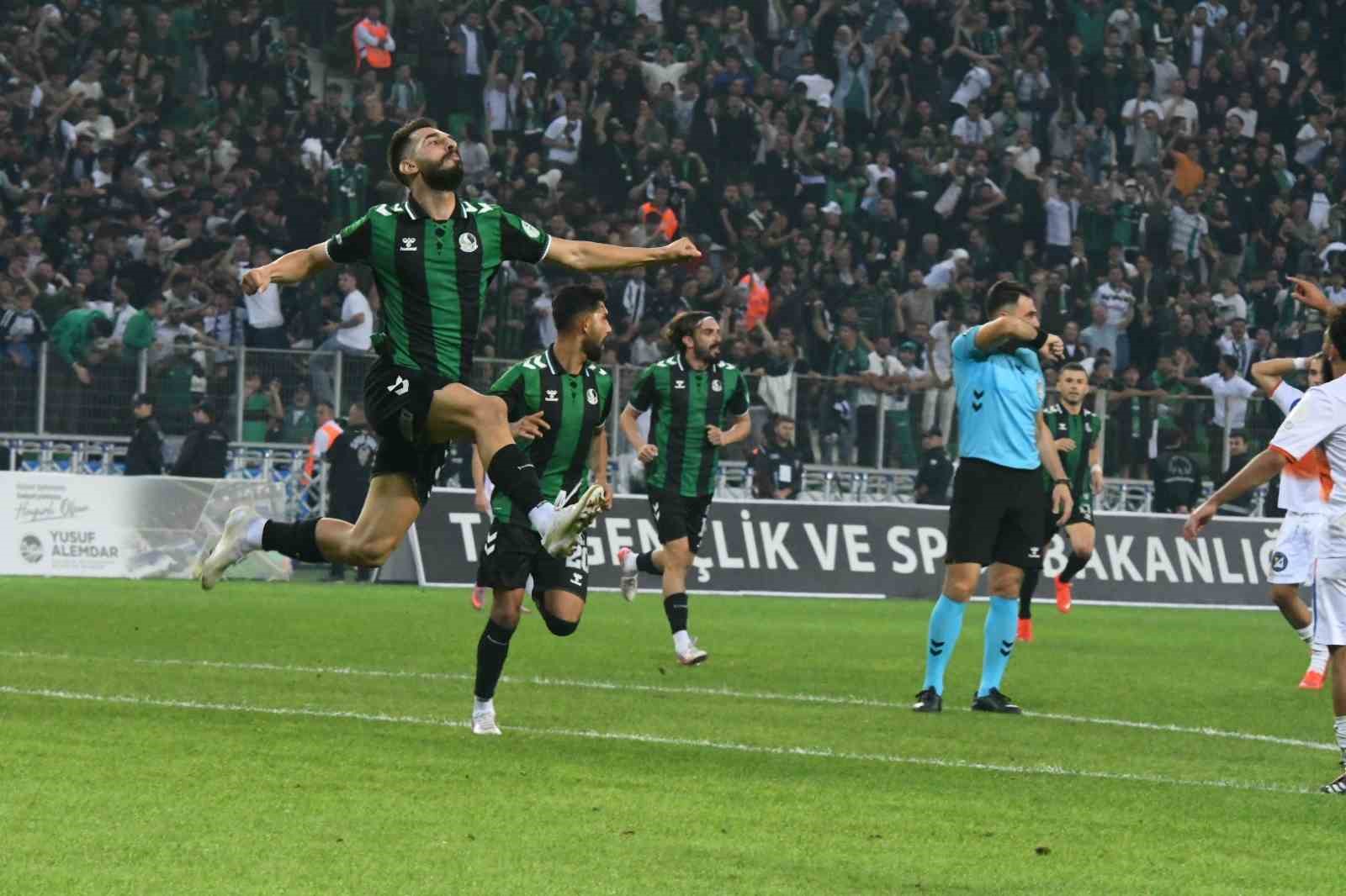 TFF 2. Lig: Sakaryaspor: 2 - İskenderunspor: 2
