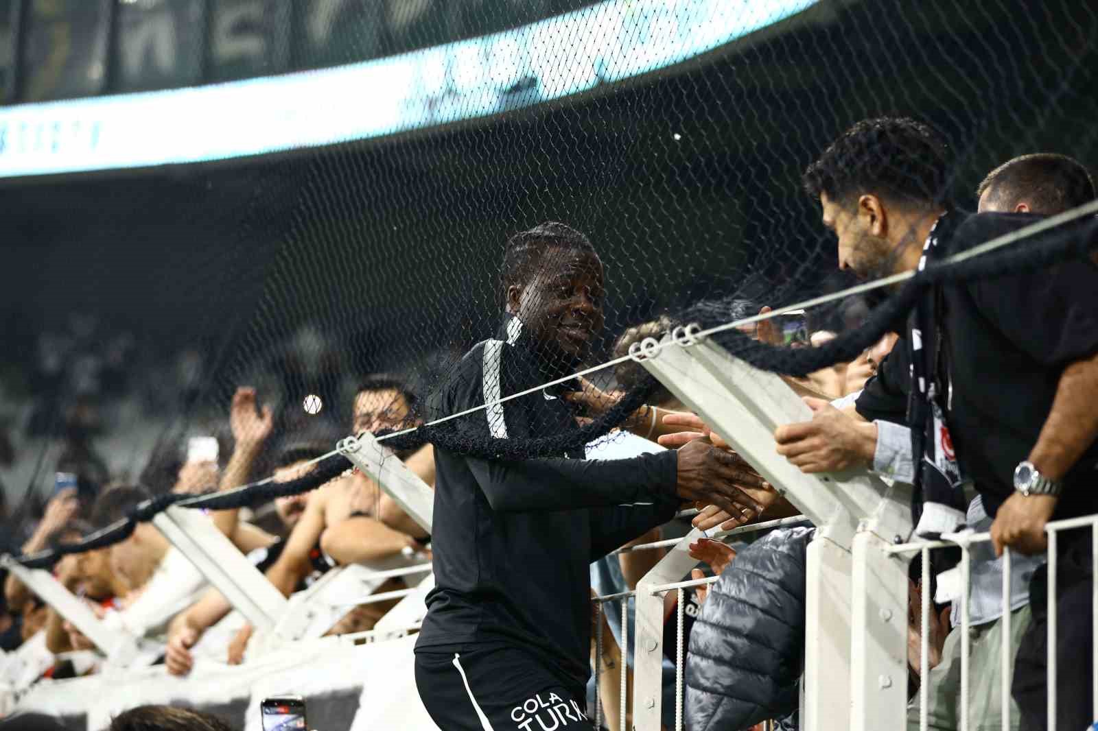 Trendyol Süper Lig: Beşiktaş: 2 - Kocaelispor: 1 (Maç sonucu)