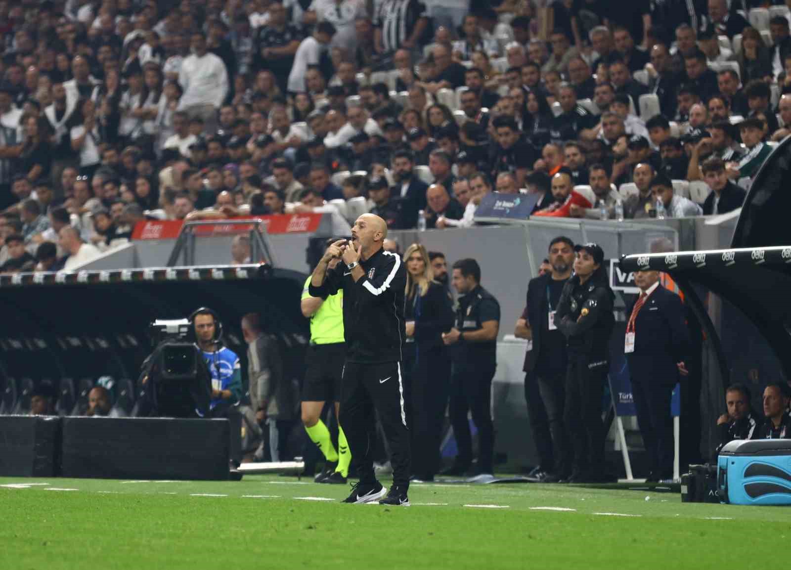 Trendyol Süper Lig: Beşiktaş: 2 - Kocaelispor: 1 (Maç sonucu)