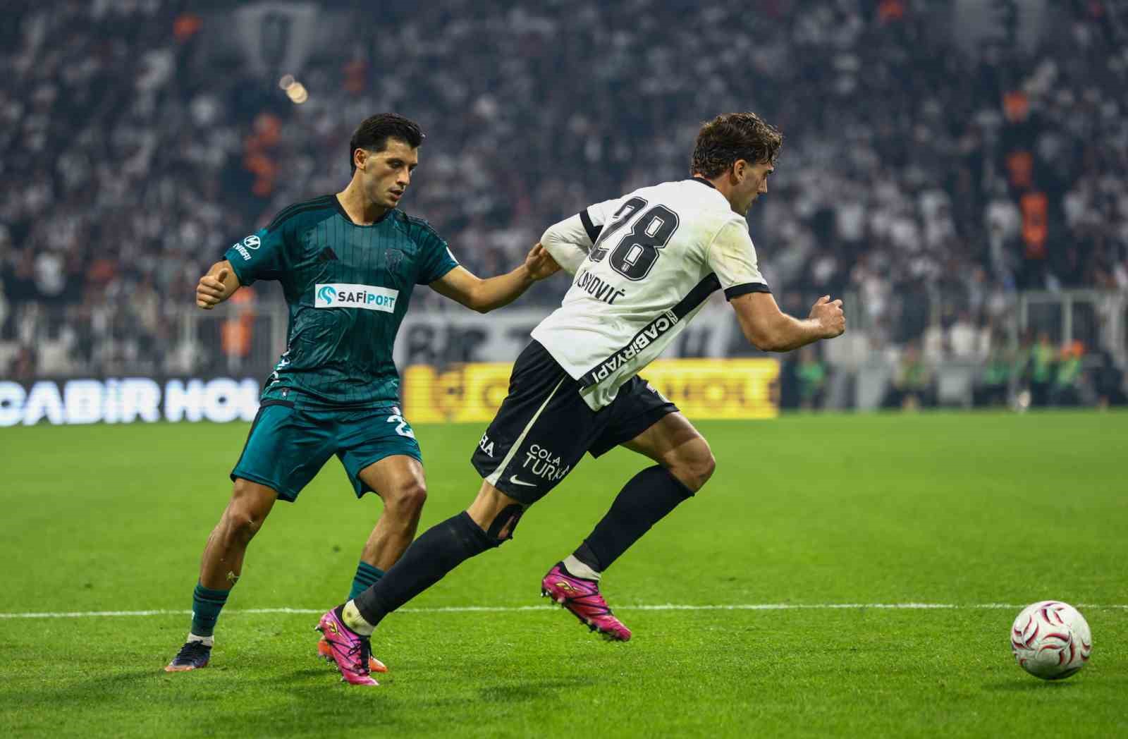 Trendyol Süper Lig: Beşiktaş: 2 - Kocaelispor: 1 (Maç sonucu)