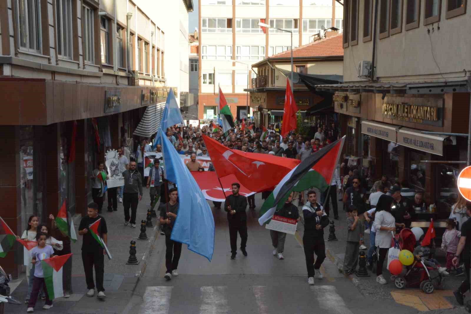 Balıkesir’de Gazze ve Kudüs için yürüyüş düzenlendi