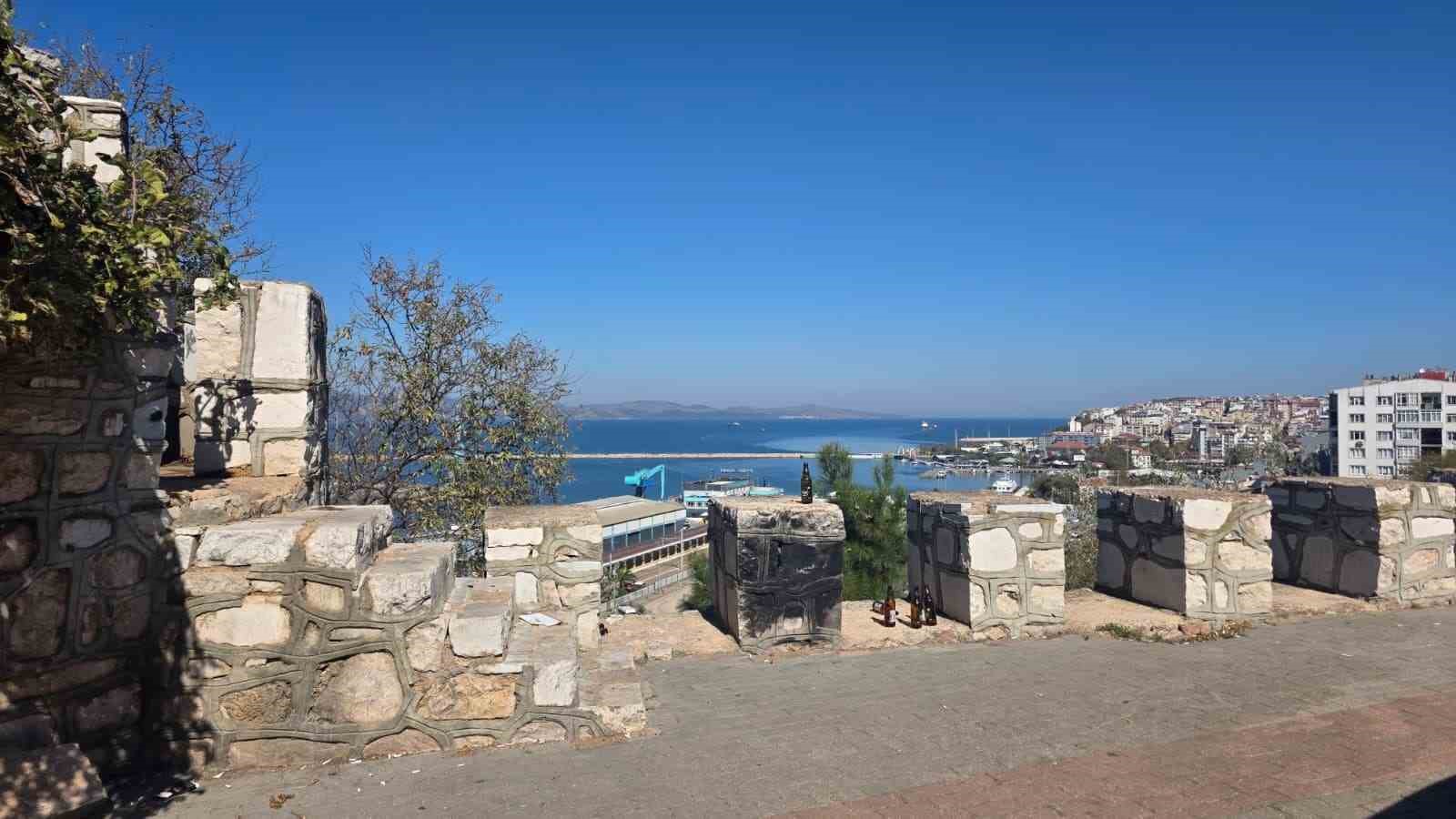 Bandırma’da çevre kirliliği tepki çekti