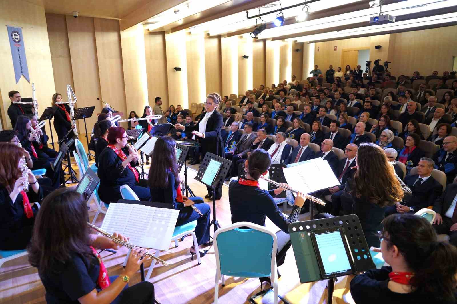 YÖK Başkanı Özvar’dan çoktan seçmeli sınav yöntemi konusunda üniversitelere çağrı