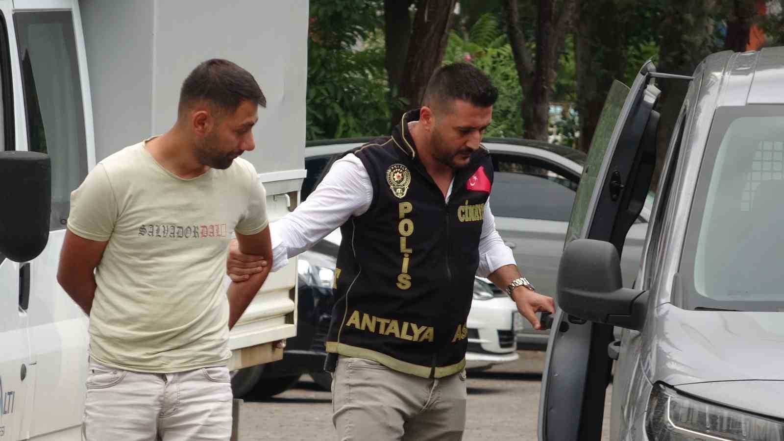 Antalya’daki kadın cinayeti zanlısı tutuklandı