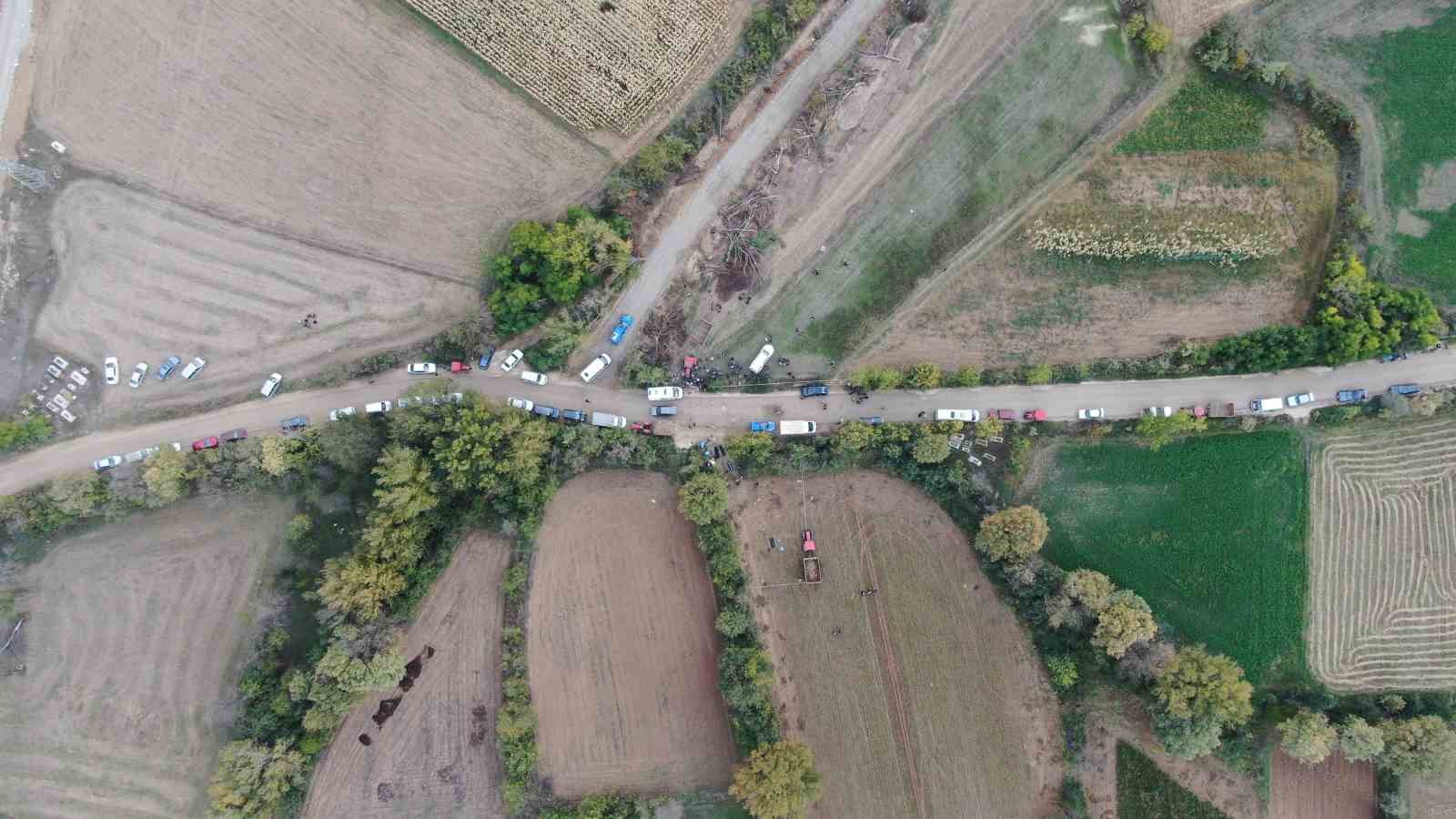 Pancar sökümü esnasında tartıştığı aileye kurşun yağdırdı: 4 ölü