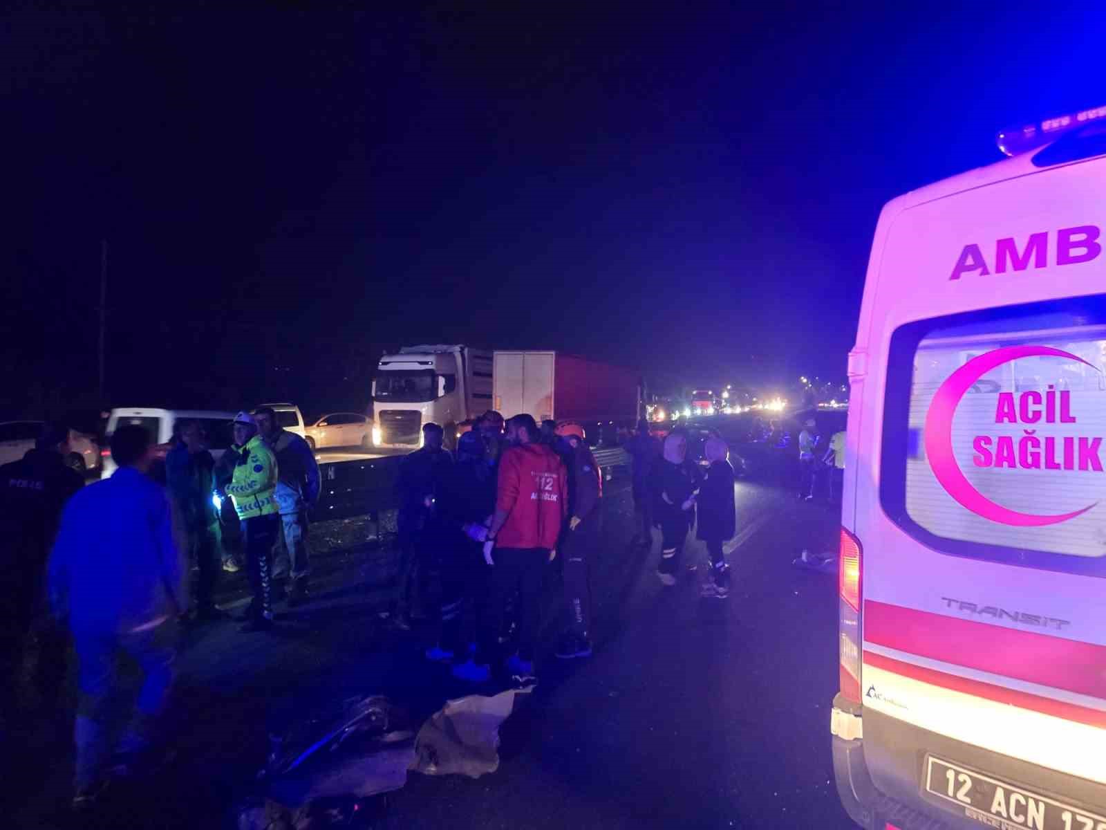 Bingöl’de otomobil bariyere çarptı: 2 ölü, 2 yaralı