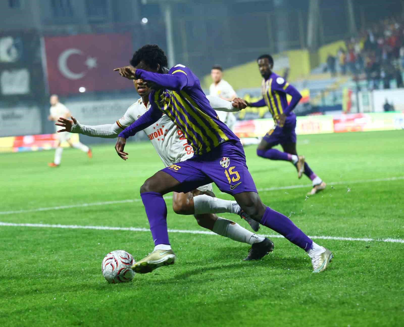 Trendyol Süper Lig: Eyüpspor: 0 - Göztepe: 4 (Maç sonucu)