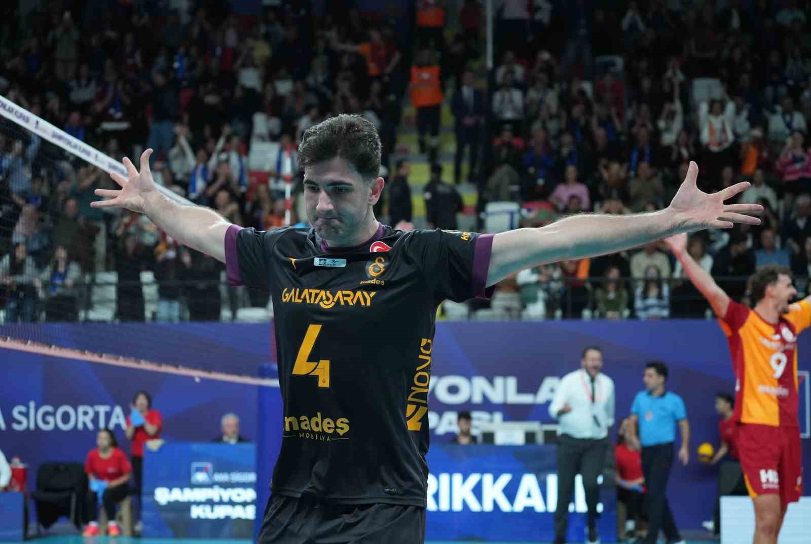 Voleybolda Şampiyonlar Kupası’nı kazanan Galatasaray, 7 yıl sonra kupa sevinci yaşadı