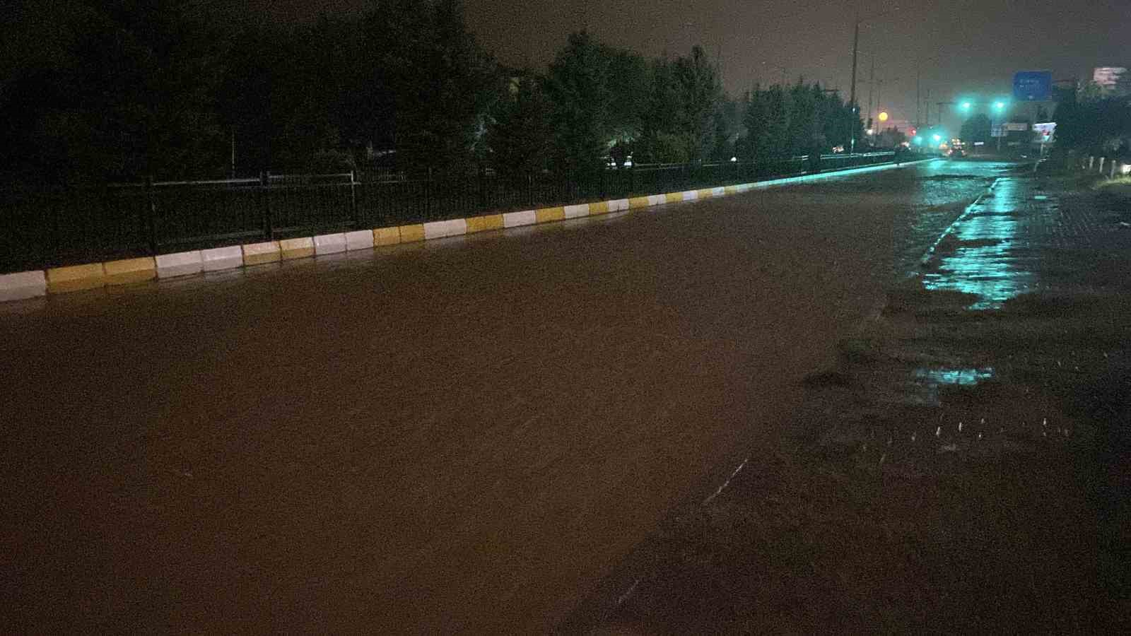 Yazıkonak göle döndü