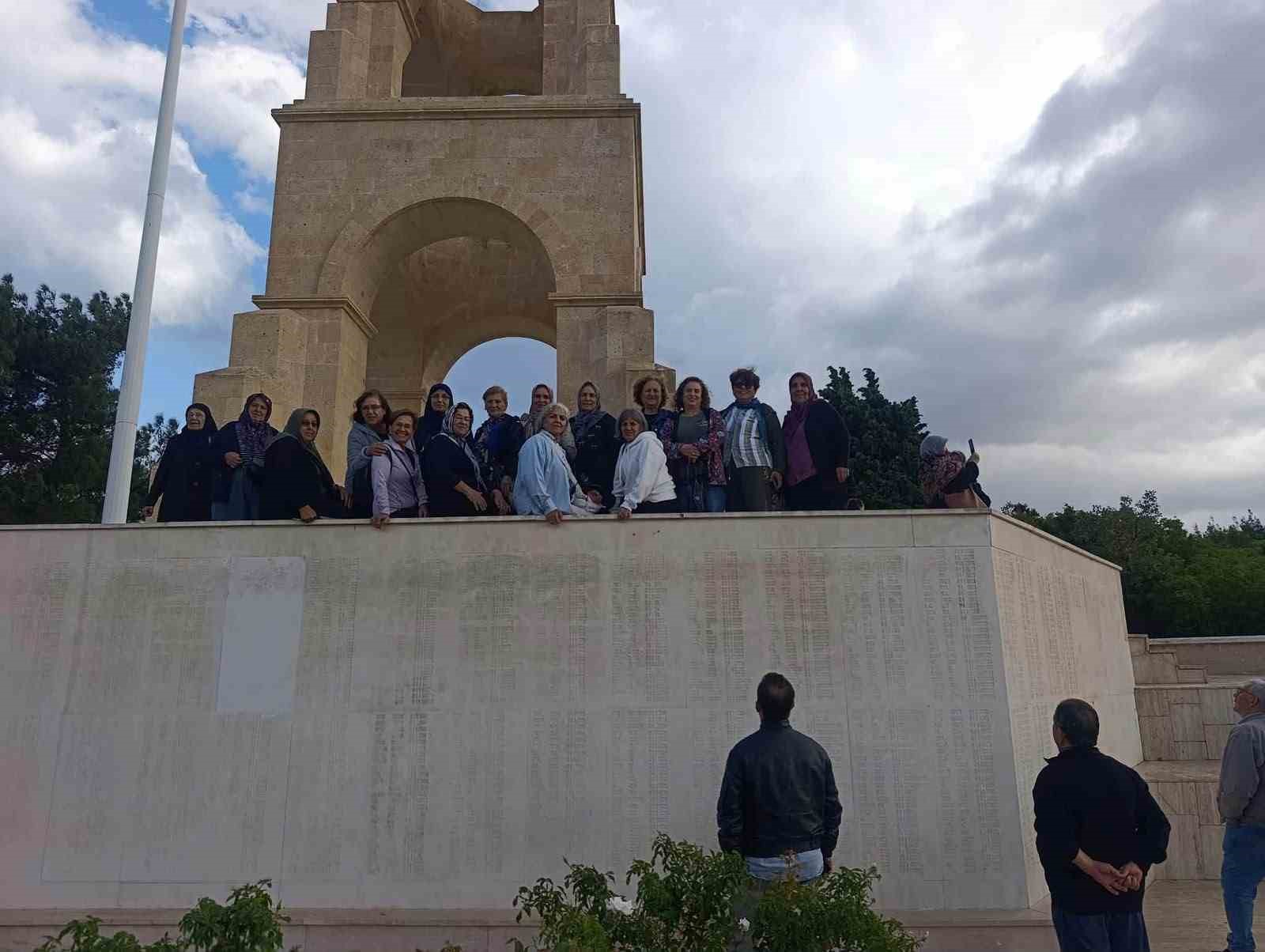 Sarıgöllü kadınlar Çanakkale’ye hayran kaldı