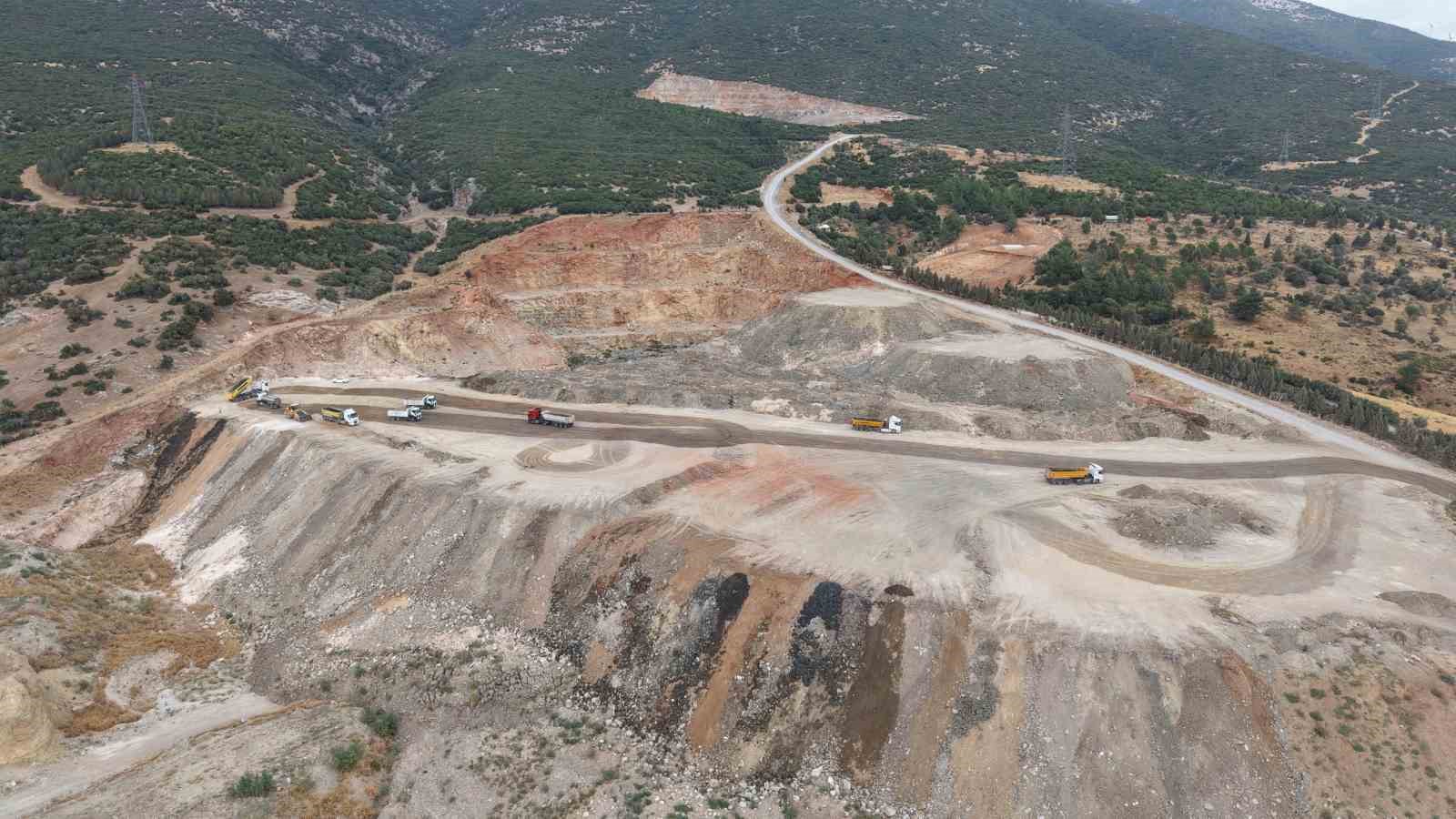 İzmir’de hafriyat toprağına doğa dostu yönetim