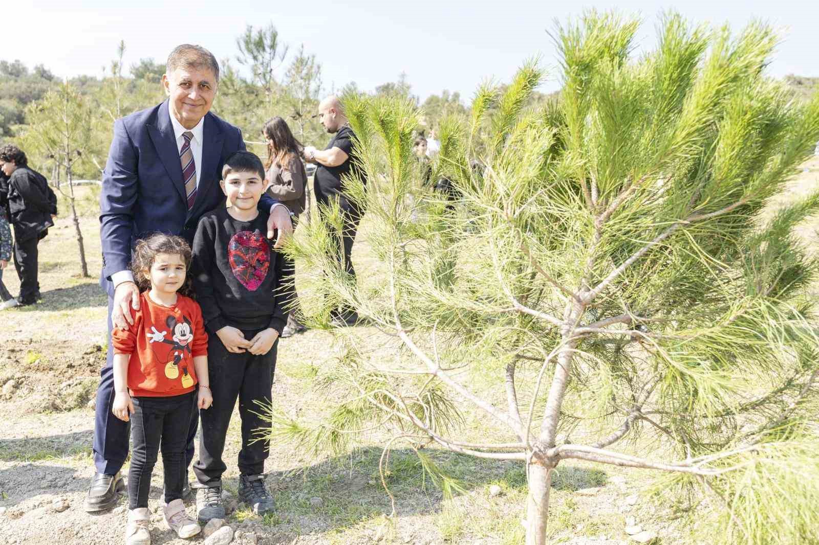 İzmir’de hafriyat toprağına doğa dostu yönetim