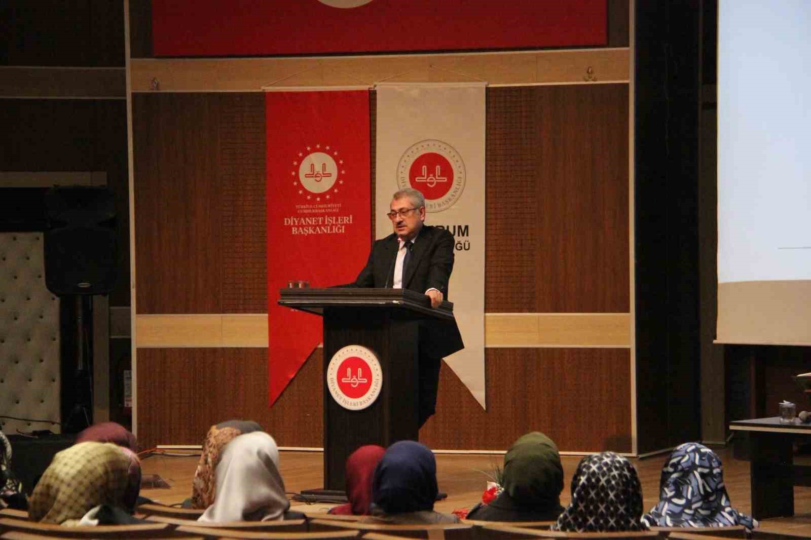Erzurum’da "Cami ve Sosyal Hayat" konferansı düzenlendi