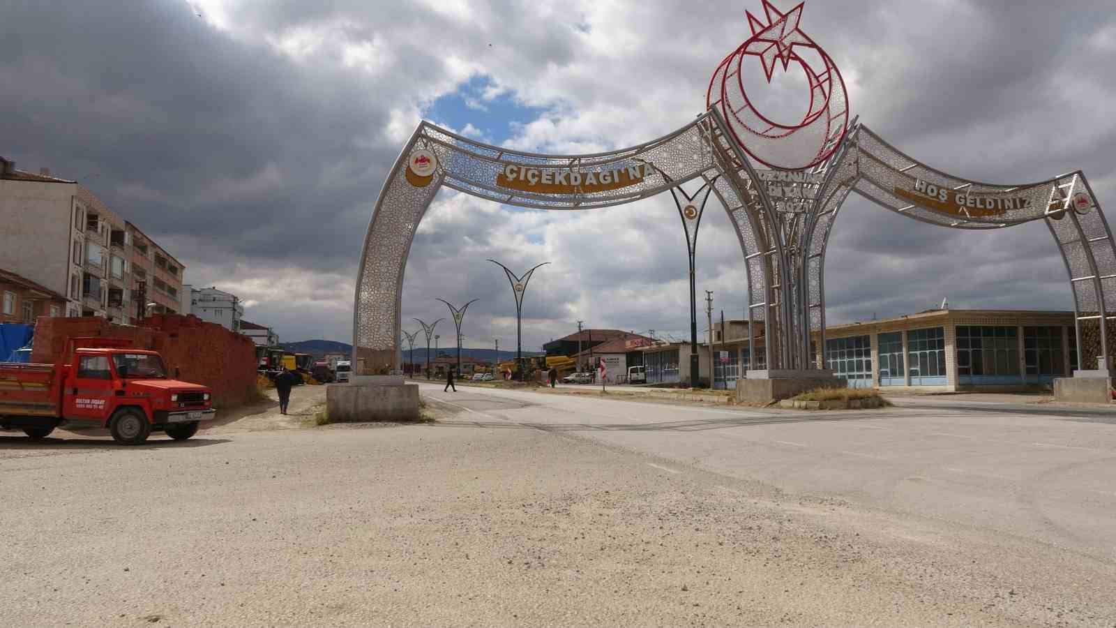 Yozgat ve Kırşehir: İki sınır komşusu il, birkaç adımla birbirine bağlanıyor